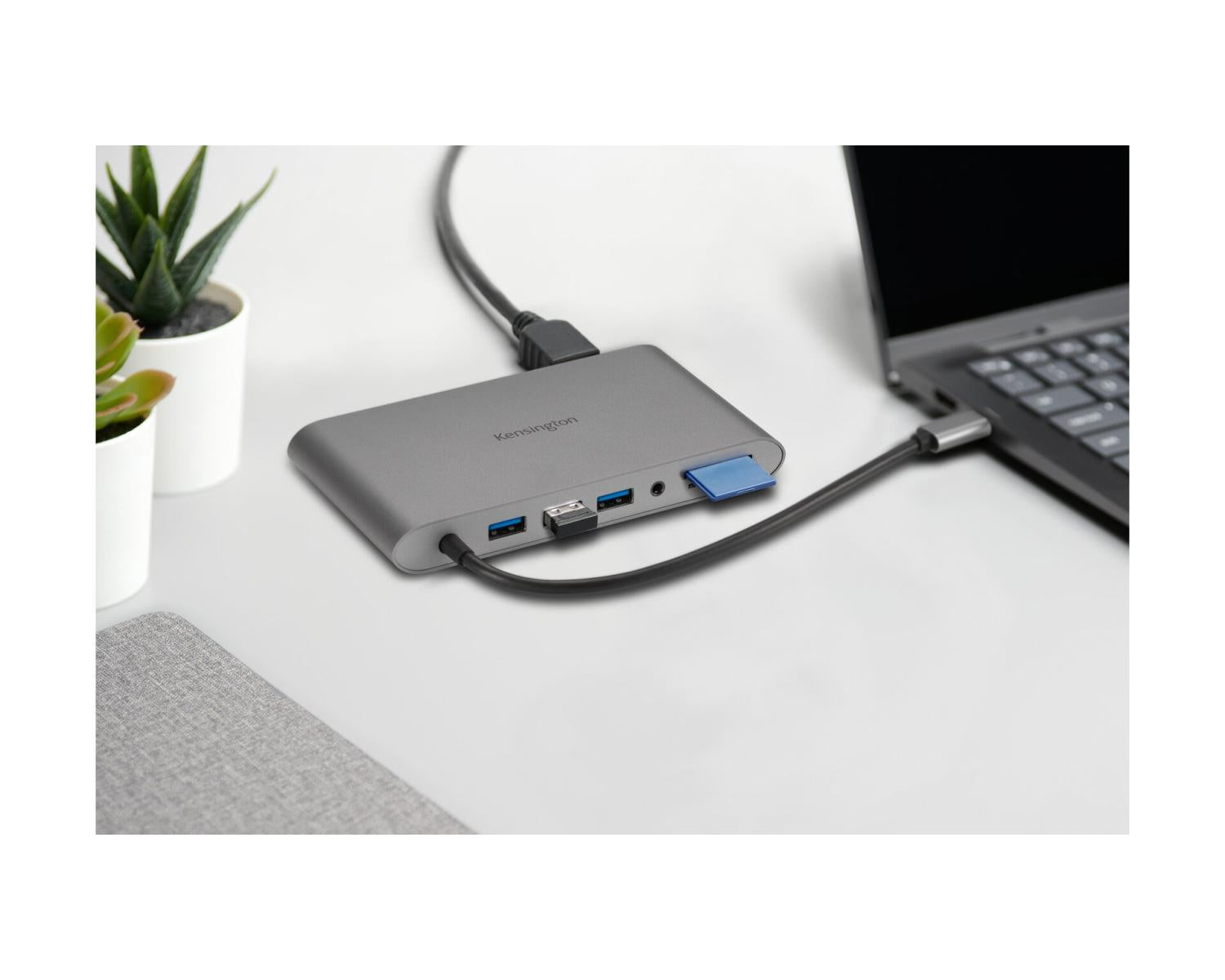 Kensington Docking station portatile senza driver doppia uscita video UH1440P USB-C 5 Gbps DP/HDMI/VGA