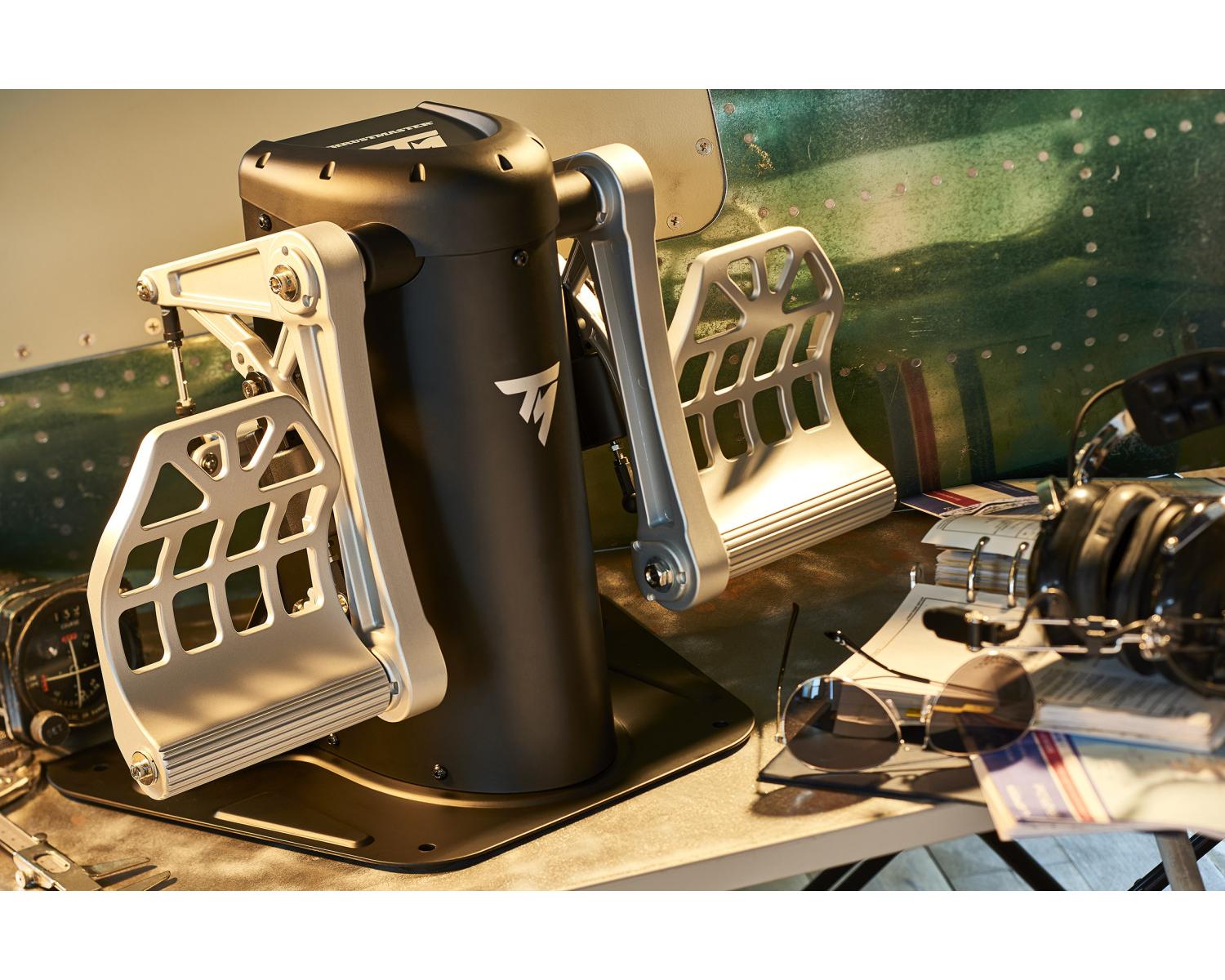 Thrustmaster TPR Rudder USB Simulazione di Volo Analogico PC Nero Argento