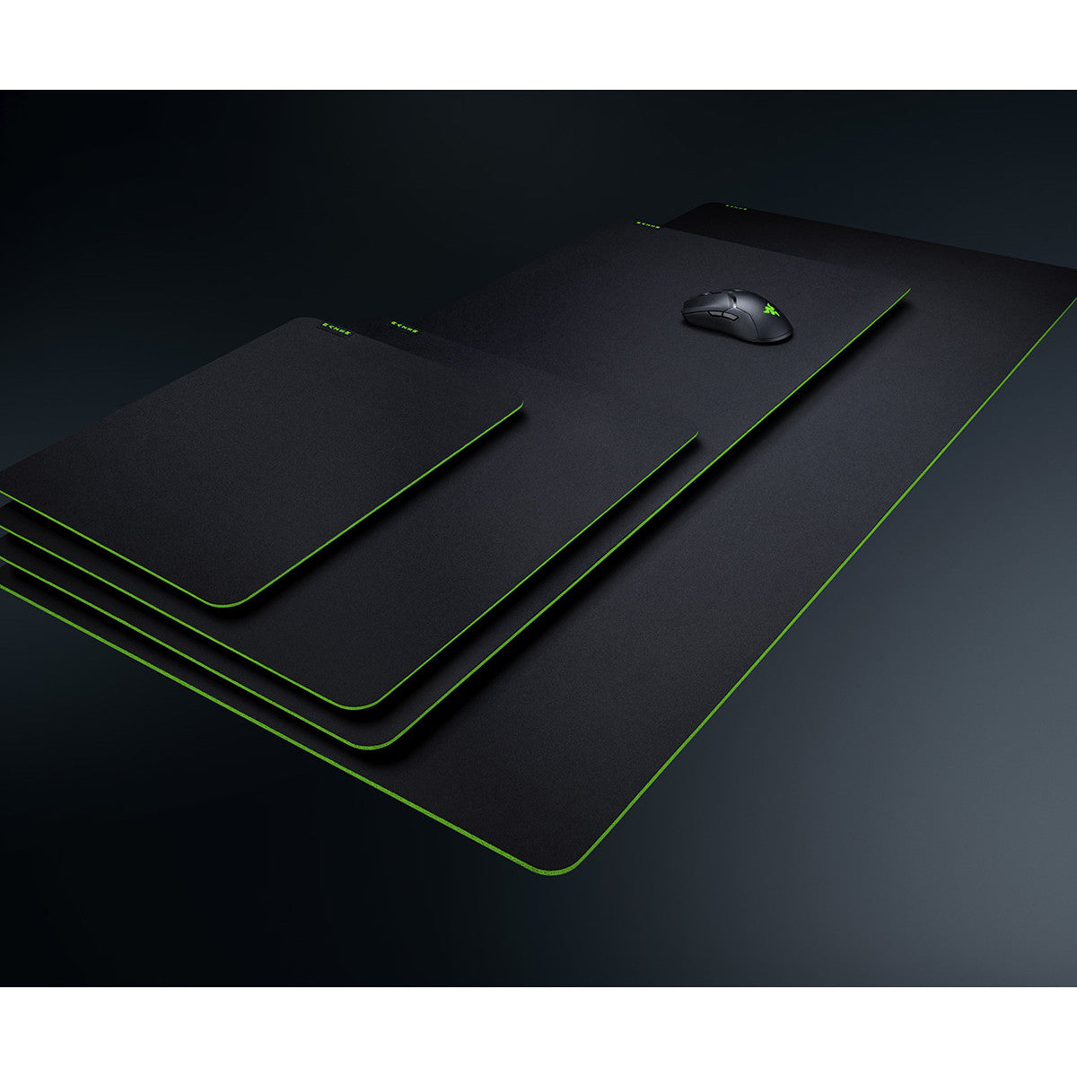 Razer Gigantus V2 - Medium Tappetino per mouse per gioco da computer Nero, Verde