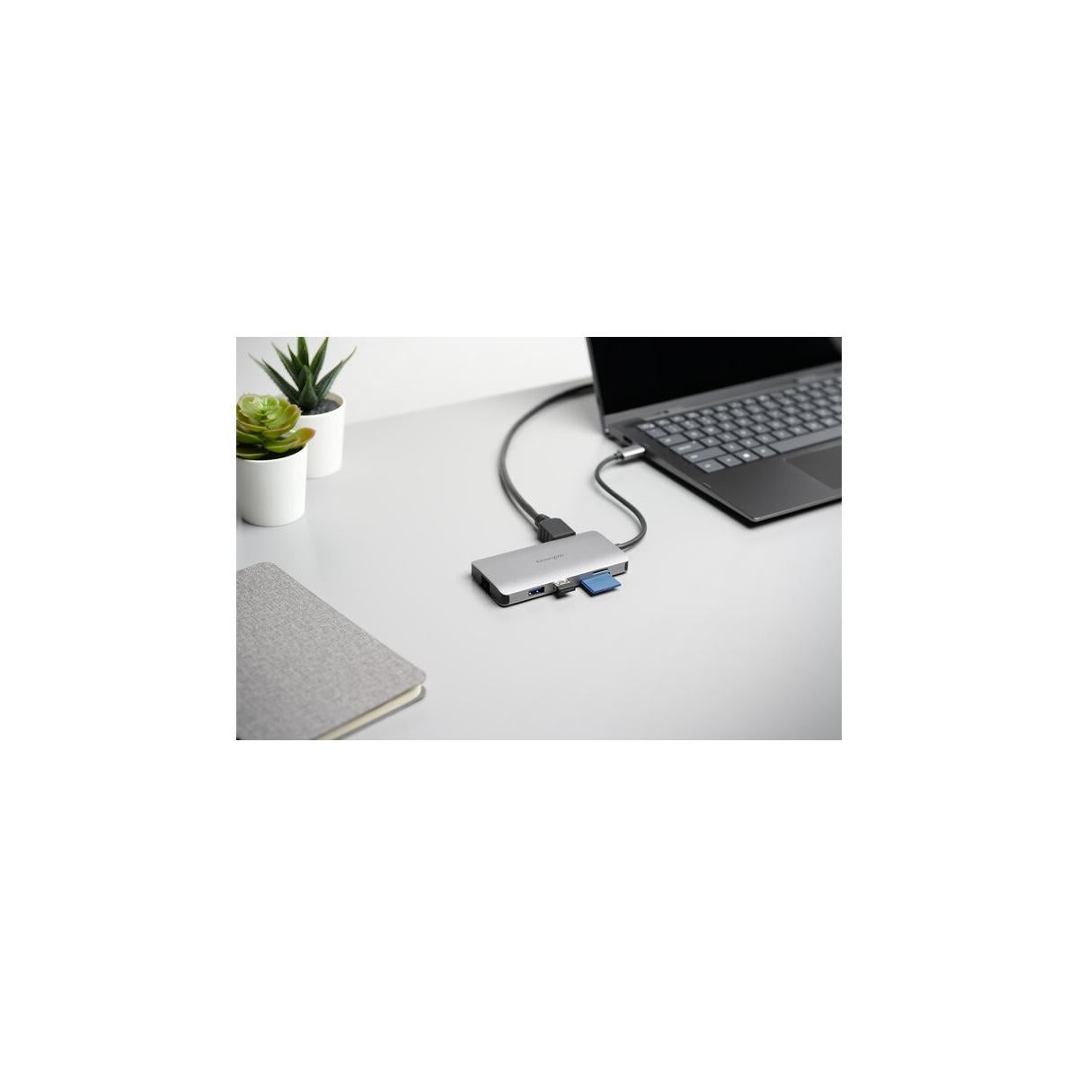 Kensington Hub portatile senza driver 8-in-1 USB-C UH1400P