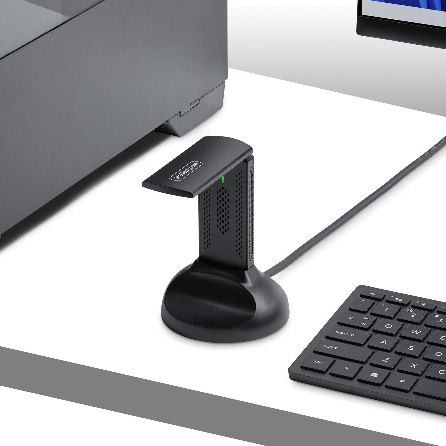 StarTech.com Chiavetta Wi-Fi 6E USB/Dongle per PC Desktop/Laptop, NIC wireless con antenna pieghevole, adattatore WiFi con supporto 802.11 b/g/n/ac/ax, compatibile con reti a 2,4/5/6 GHz