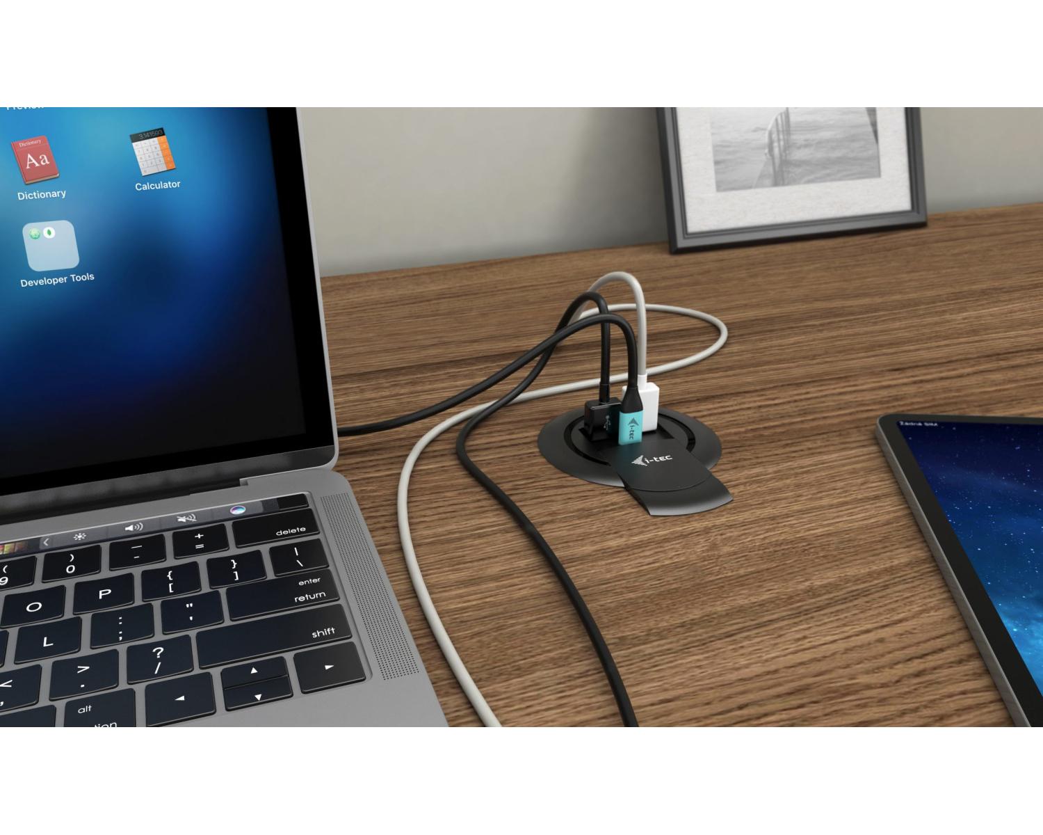 i-tec CHARGER96WD Caricabatterie per dispositivi mobili Universale Nero AC Ricarica rapida Interno