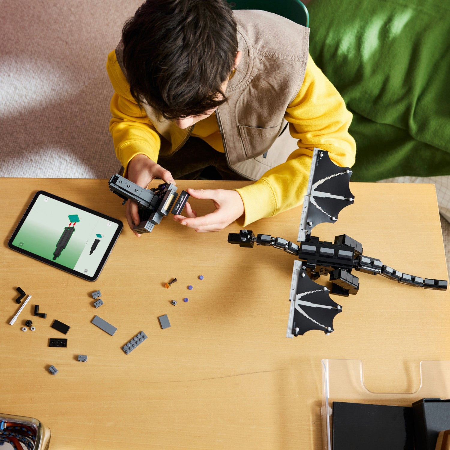 LEGO Minecraft 21595 Drago Dell'End - Set Da Costruzione 710 Pezzi Con Ali Mobili, Parti Snodabili E Supporto - Età 10