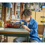 LEGO Creator 3in1 31387 Iconica Nave da Pirata, Giocattolo Trasformabile in Castello o in 2 Barche Gemelle, Regalo Bambini 9