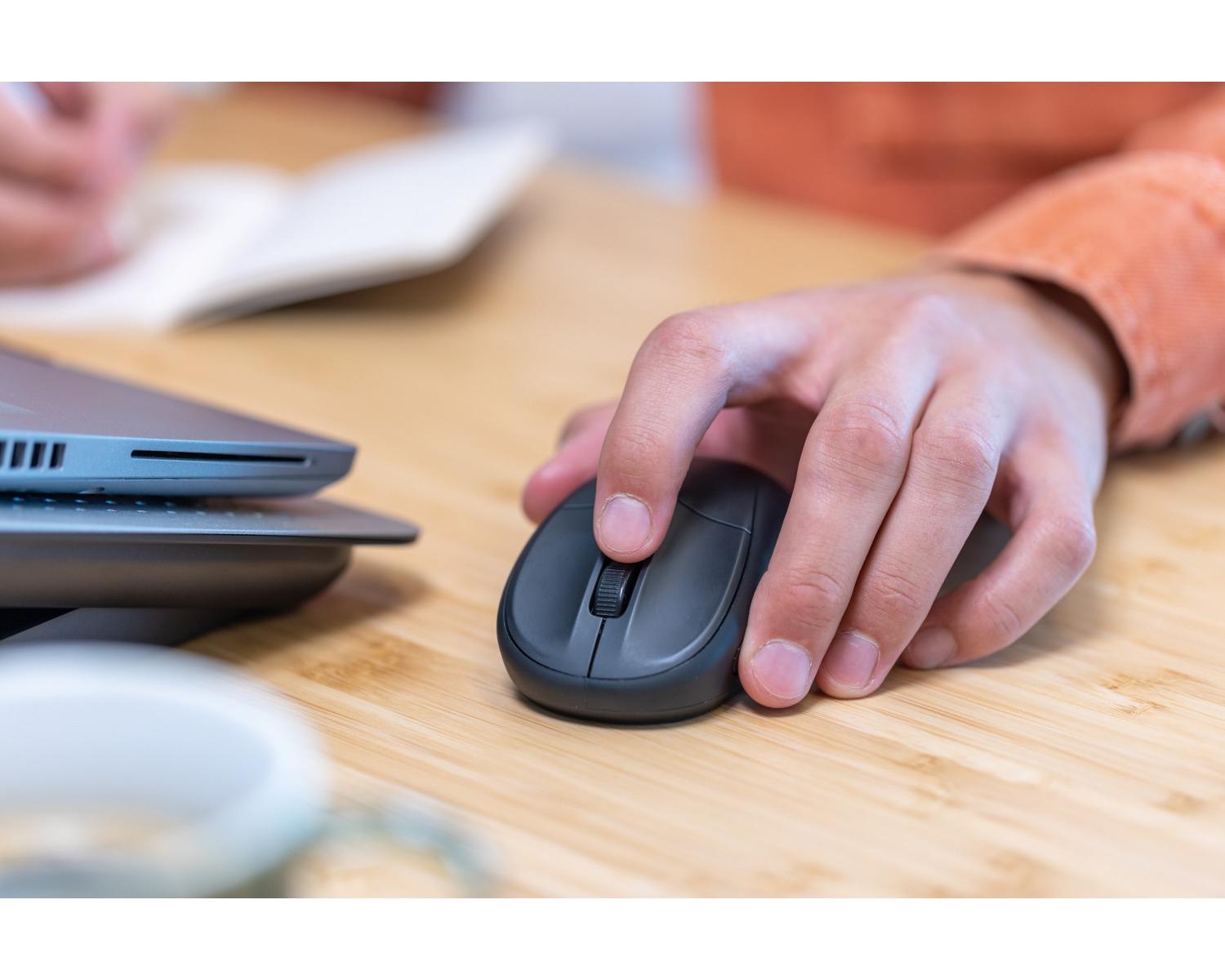 Trust 24796 Mouse Trust Wireless Primo Blu Opaco