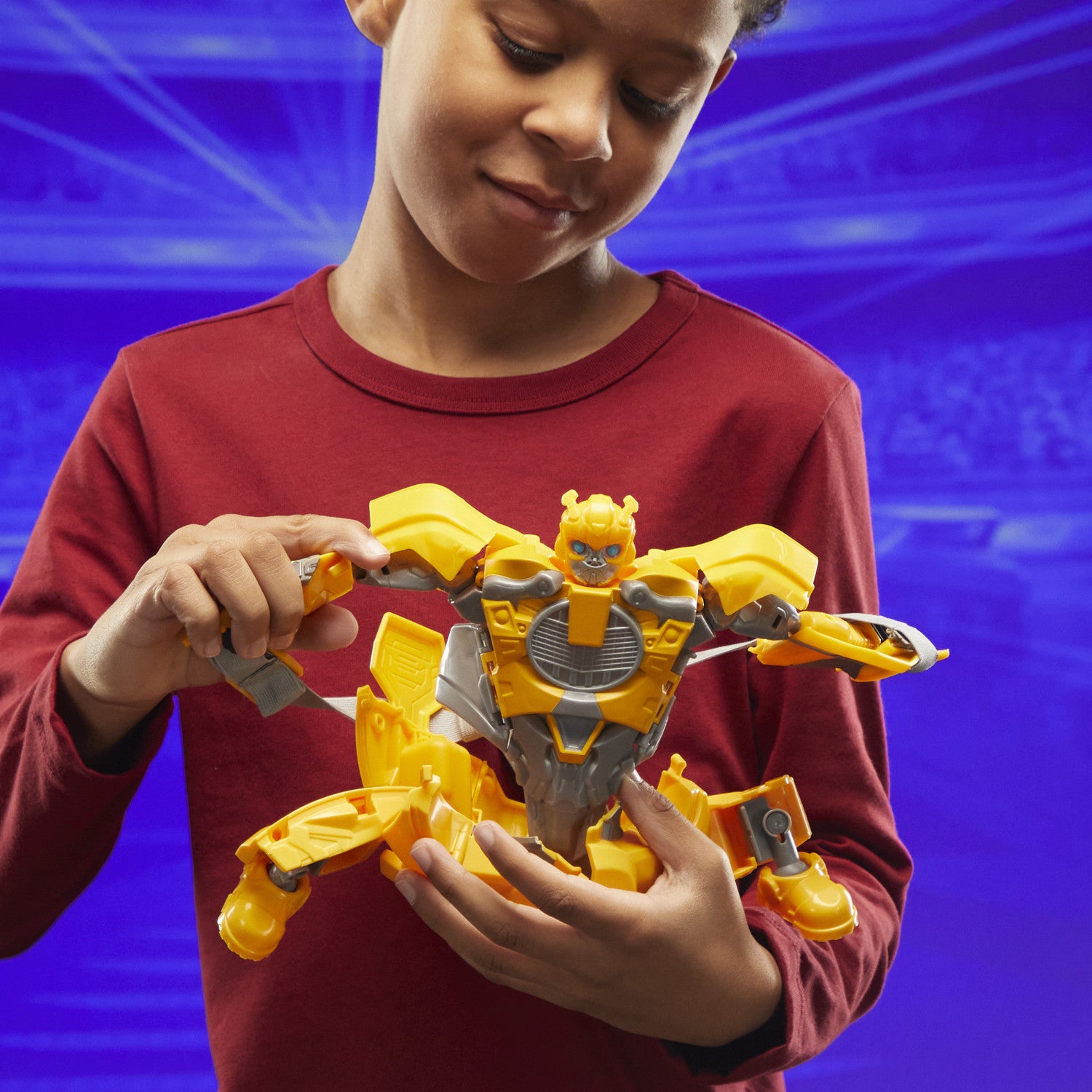 Transformers Maschera Bumblebee 2 in 1, action figure e maschera 2 in 1 di Bumblebee B-127