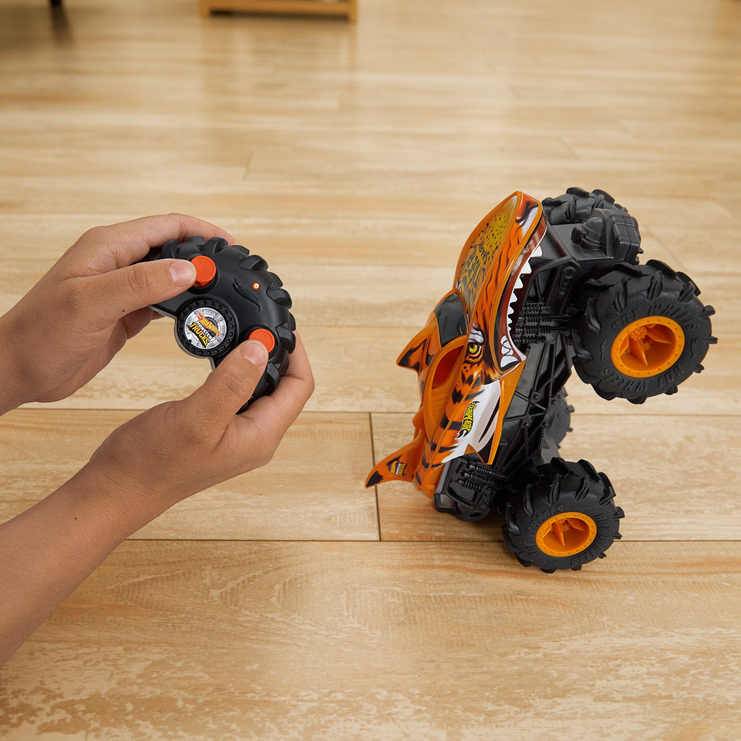Hot Wheels Monster Trucks HNV03 veicolo giocattolo