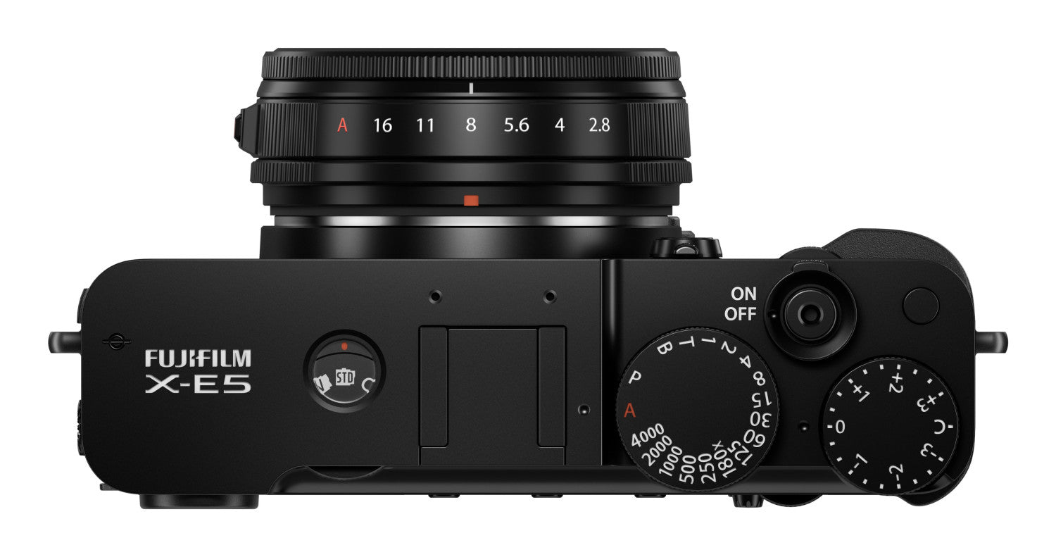 Fujifilm X -E5 Kit XF23mmF2.8 R WR Corpo MILC 40,2 MP X-Trans CMOS 5 HR 7728 x 5152 Pixel Nero