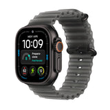 Apple Watch Ultra 4 GPS + Cellular, Cassa 49 mm in titanio nero con cinturino Ocean nero traslucido
