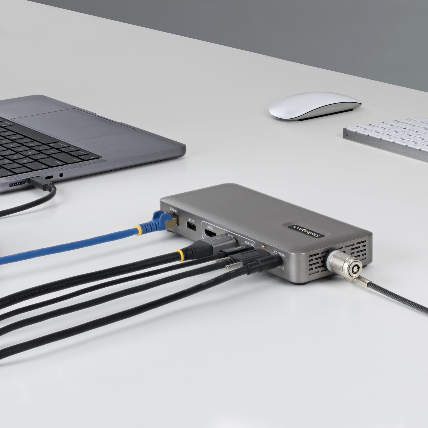 StarTech.com 208UE-USB4-DOCK replicatore di porte e docking station per laptop Cablato Grigio