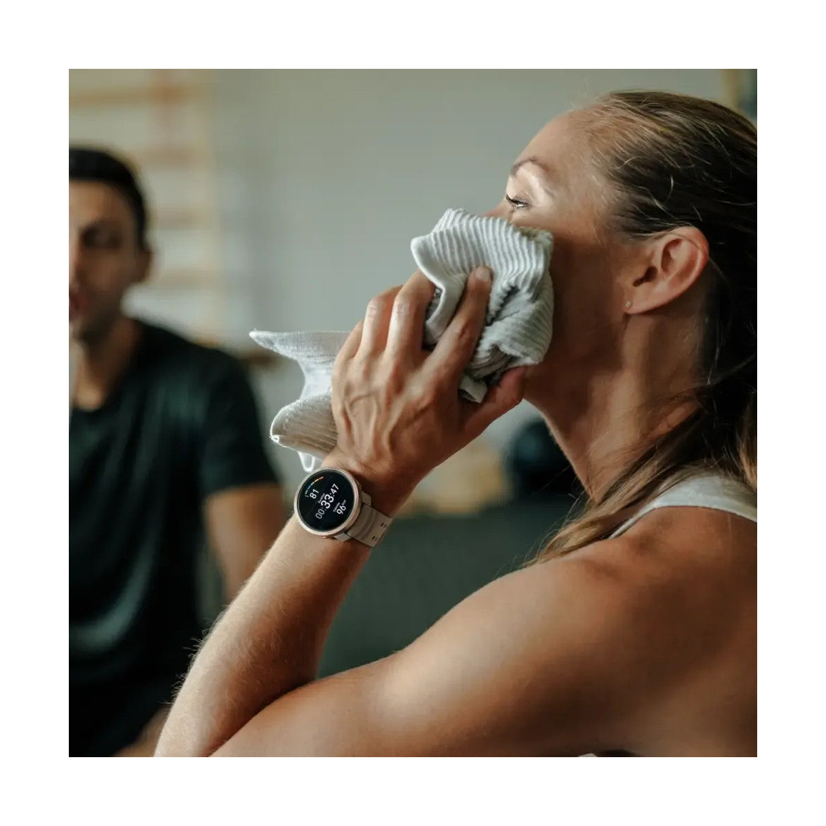 Polar Vantage M 3 Vantage M3 smartwatch 3,25 cm (1.28 pollici) AMOLED Digitale 416 x 416 Pixel Touch screen Oro GPS (satellitare)