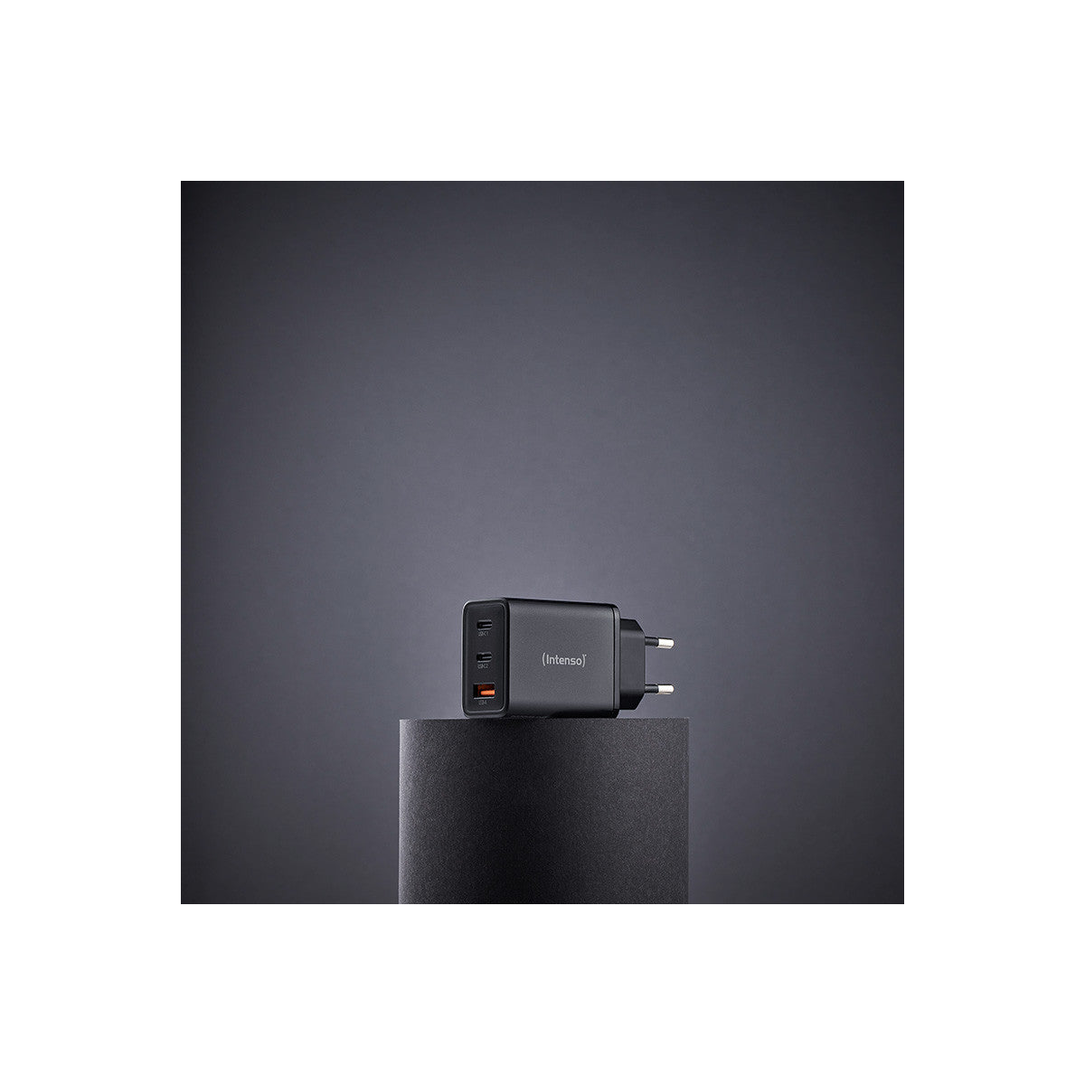Intenso 7806510 adattatore e invertitore Interno 65 W Nero
