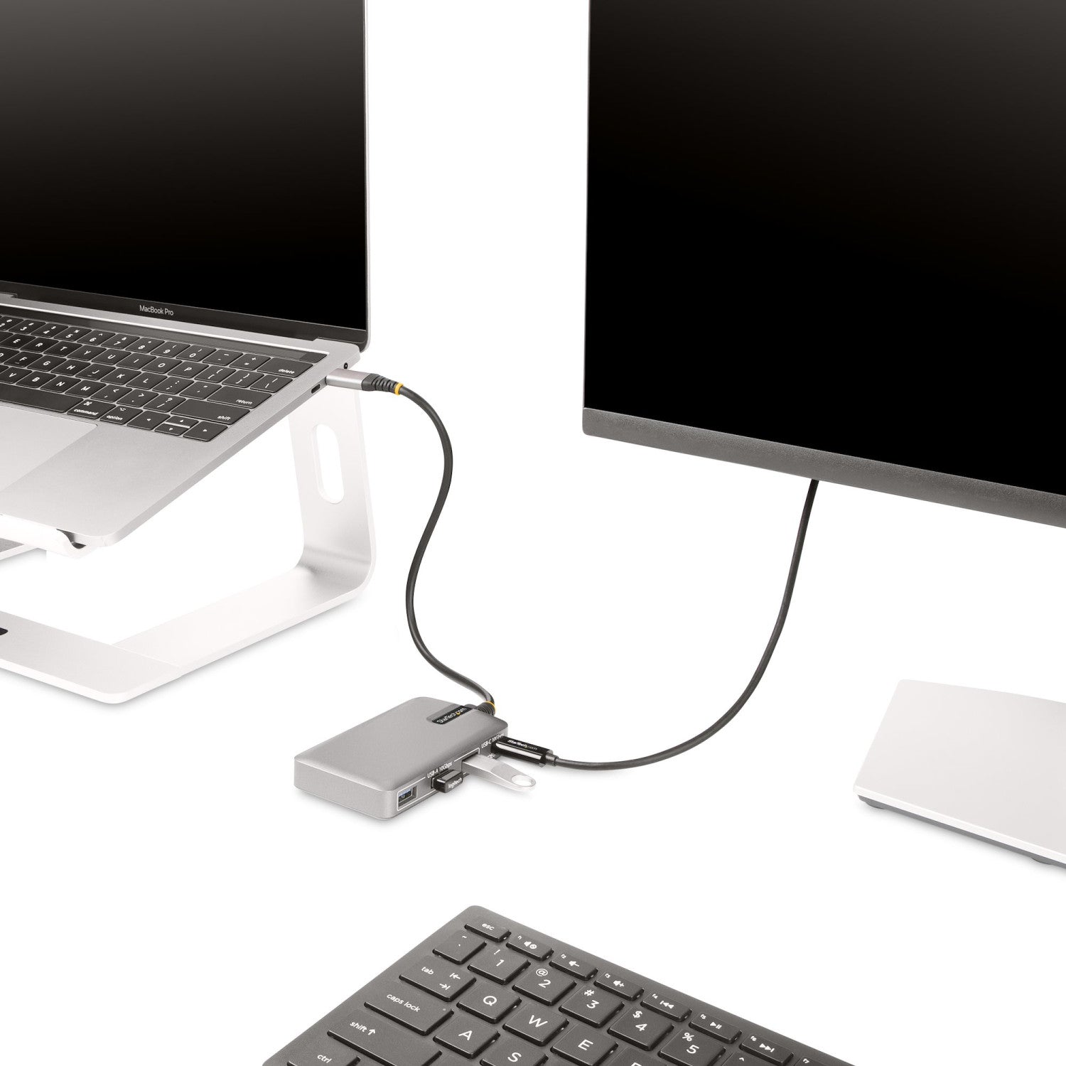 StarTech.com HB31C3A1CDPPD3 hub di interfaccia USB 3.2 Gen 2 (3.1 Gen 2) Type-C 10000 Mbit/s Argento