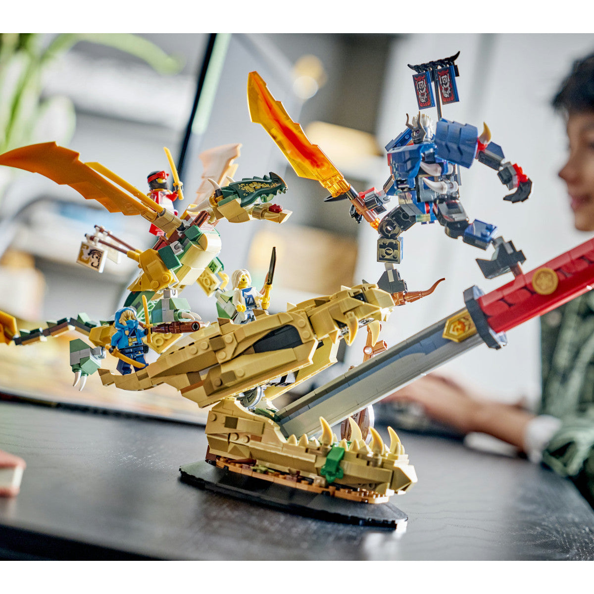 LEGO Ninjago 71871 Battaglia Alla Lama Del Drago - Set Da Costruzione Con Drago E Mech Snodabili, 4 Minifigure, 1016 Pezzi, 9
