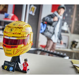LEGO Editions 43022 Casco Di Lewis Hamilton Scuderia Ferrari HP, Con Minifigure F1 Da Collezione, Regalo Ragazzi E Fan 14