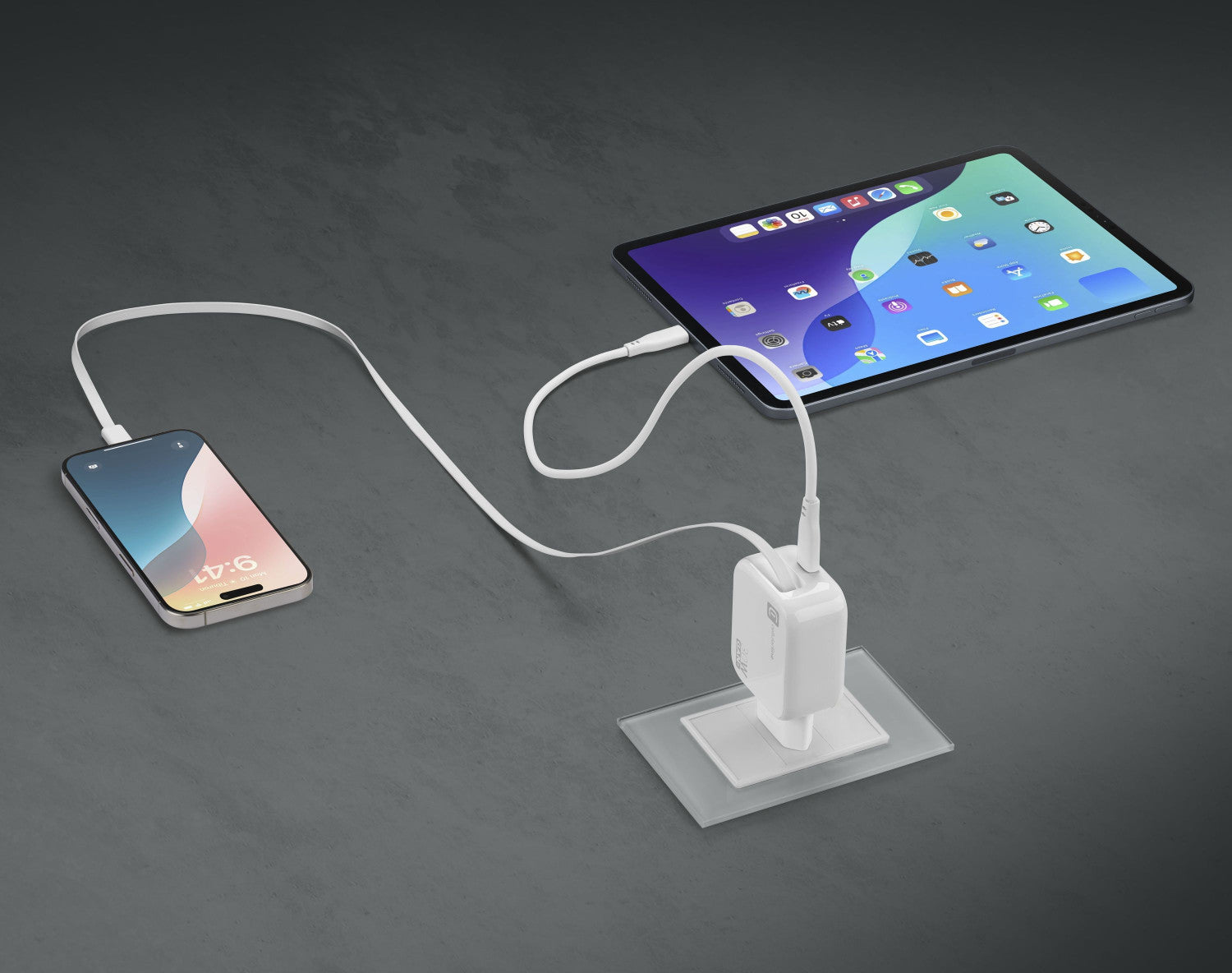 Cellularline Retractable Power 30W Caricabatterie da rete 30W con cavo retrattile USB-C e porta USB-C