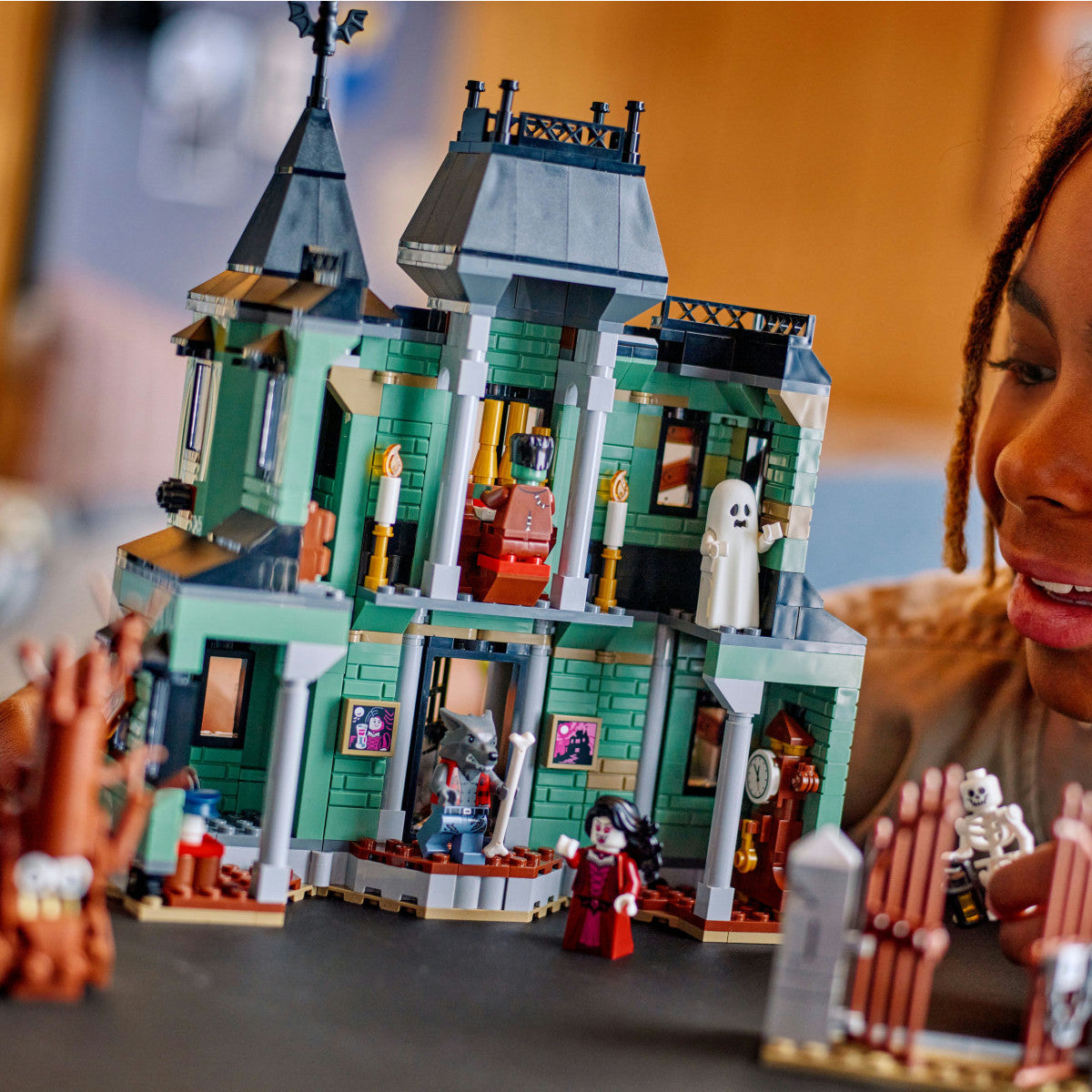 LEGO Creator Villa Spettrale 31167 Set da Costruzione 3 in 1 736 Pezzi 9 Anni