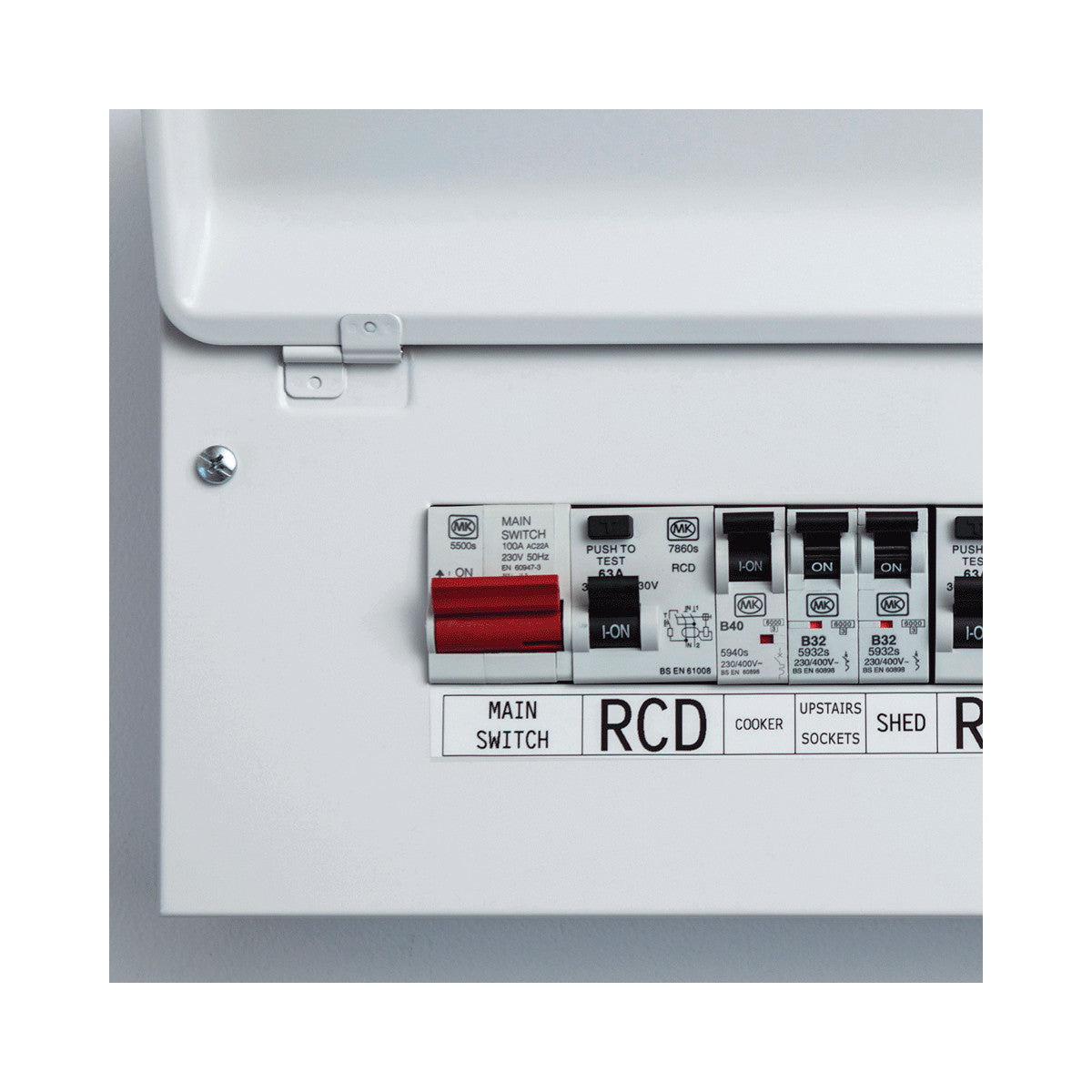 Brother PTE560BTVPQL1 stampante per etichette (CD) Trasferimento termico 180 x 180 DPI 20 mm/s Con cavo e senza cavo HSE/TZe Bluetooth QWERTY