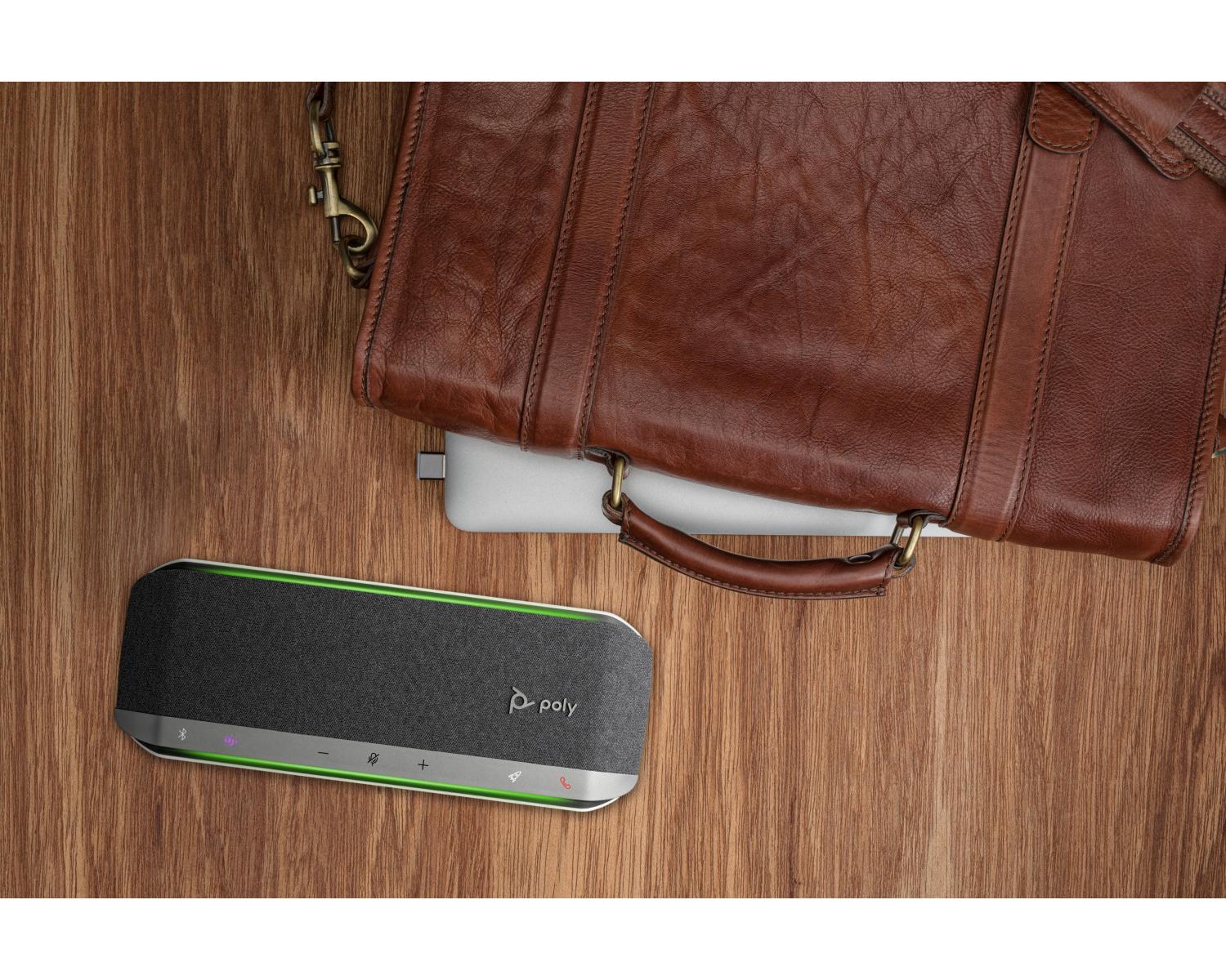 POLY Sync 40 Microsoft Teams Certified USB-A USB-C Speakerphone BT700 USB-A Adapter vivavoce Telefono cellulare/PC USB/Bluetooth Nero, Argento
