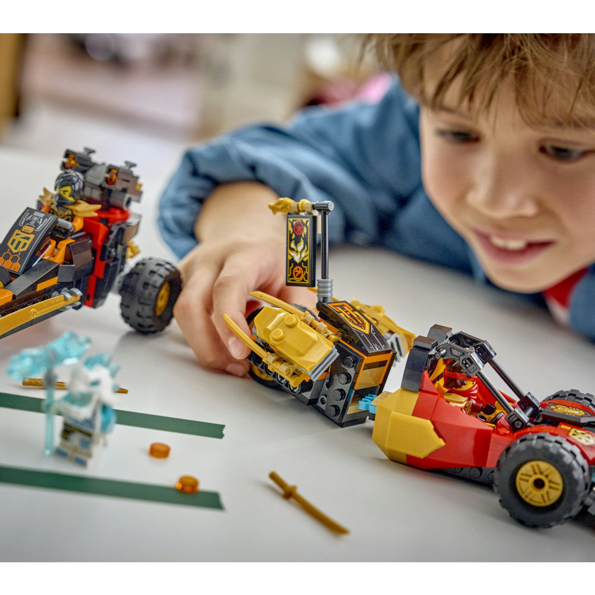 LEGO Ninjago 71864 Veicoli Combinanti di Kai e Cole, con Macchina e Moto Giocattolo e 3 Minifigure, Regalo per Bambini da 7
