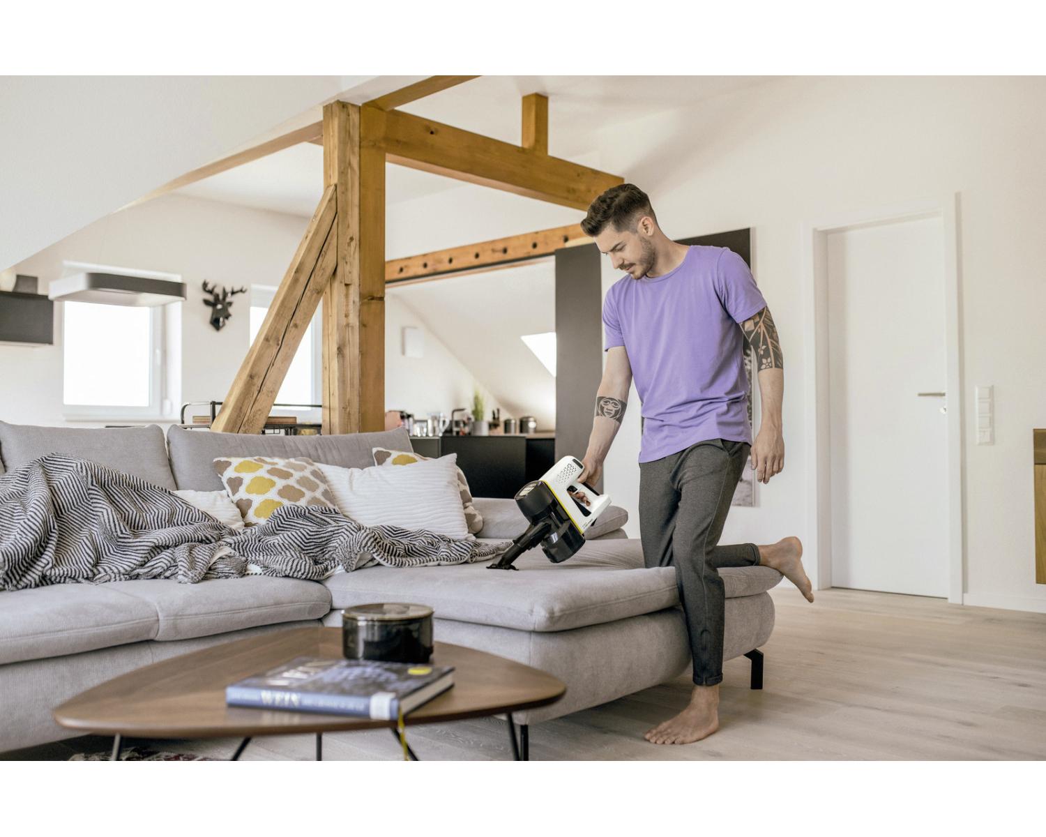 Karcher VC 4 Aspirapolvere Senza Filo Senza Sacchetto Nero Giallo