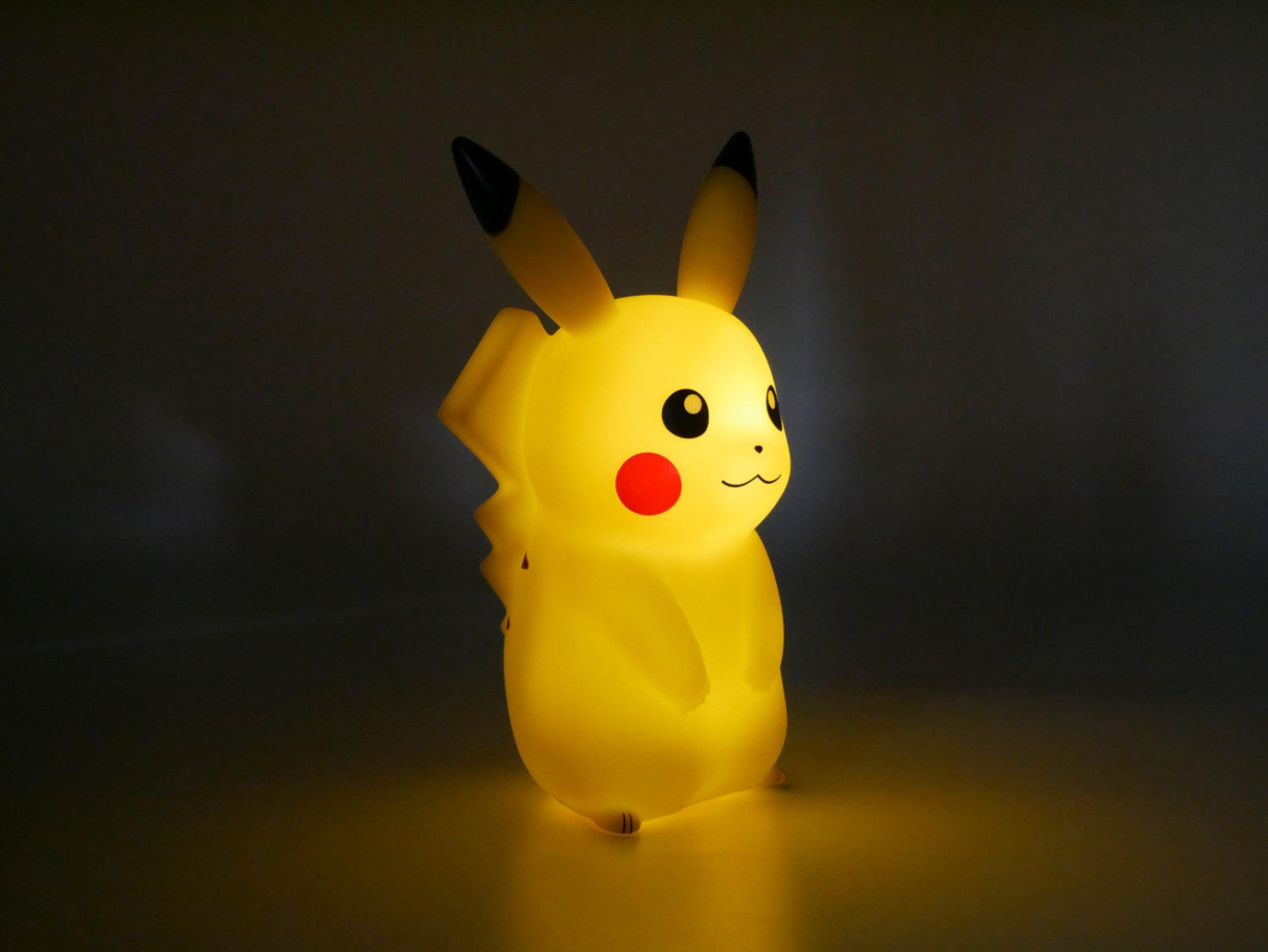 Teknofun Figurina Luminosa Pokémon Pikachu 15 Cm