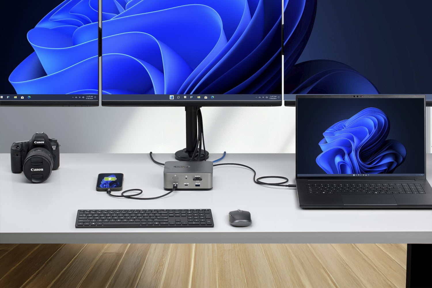 StarTech.com 215UE-TB5USB4DOCK replicatore di porte e docking station per laptop Cablato Thunderbolt 5 Grigio