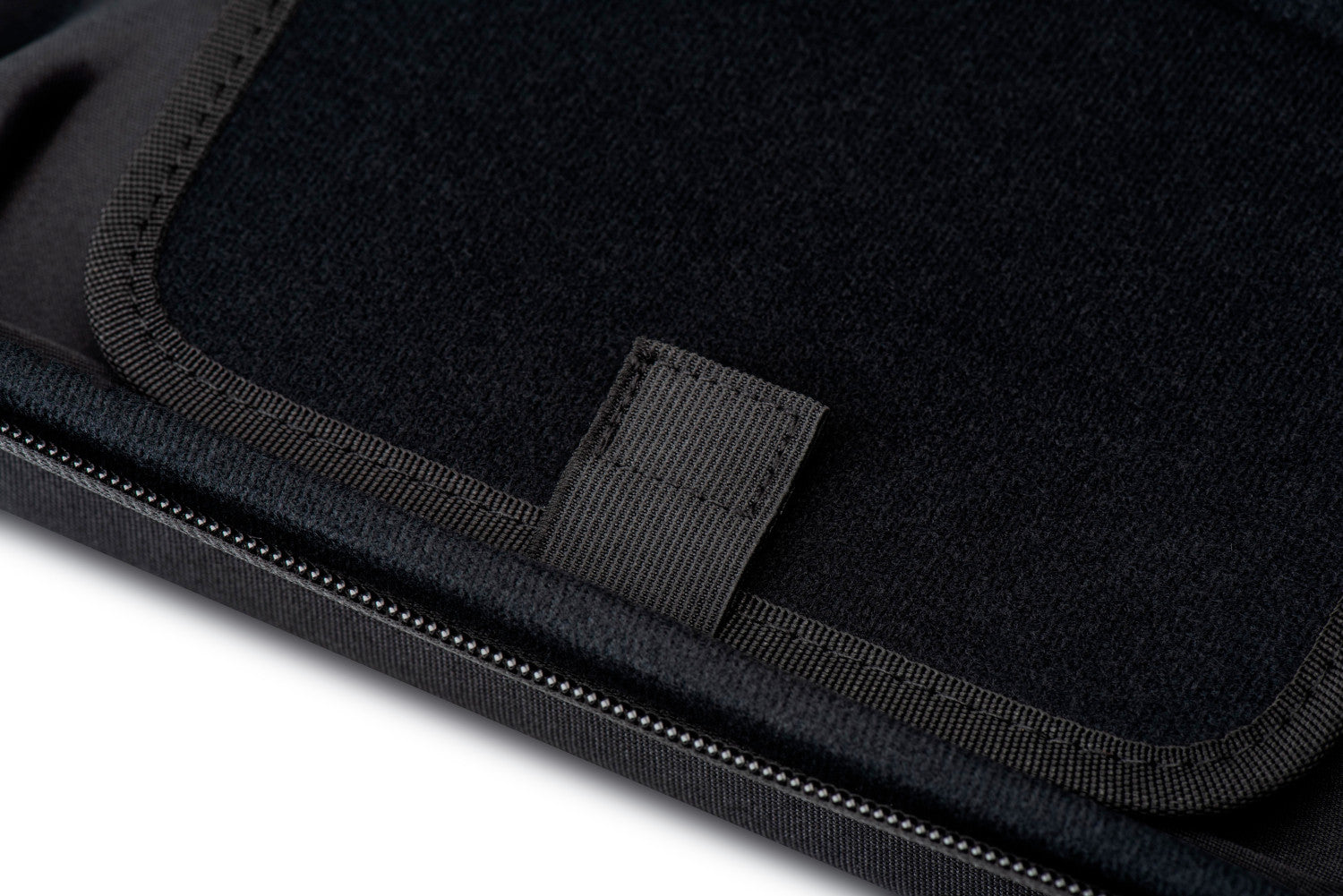 NACON PSOFPORTPOUCH custodia per console portatile Valigia da viaggio Sony Nero
