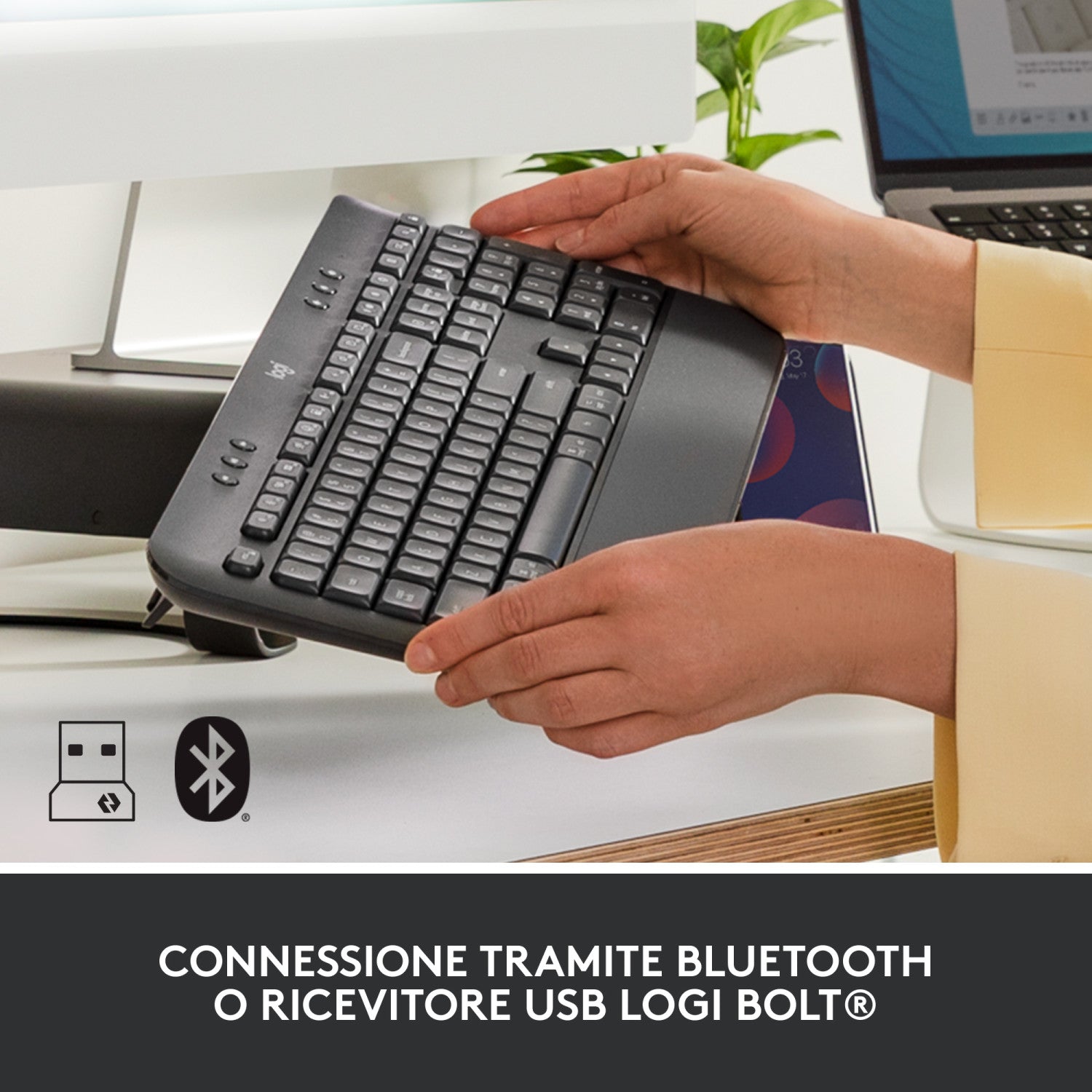 Logitech Signature K650 tastiera Bluetooth QWERTY Italiano Grafite