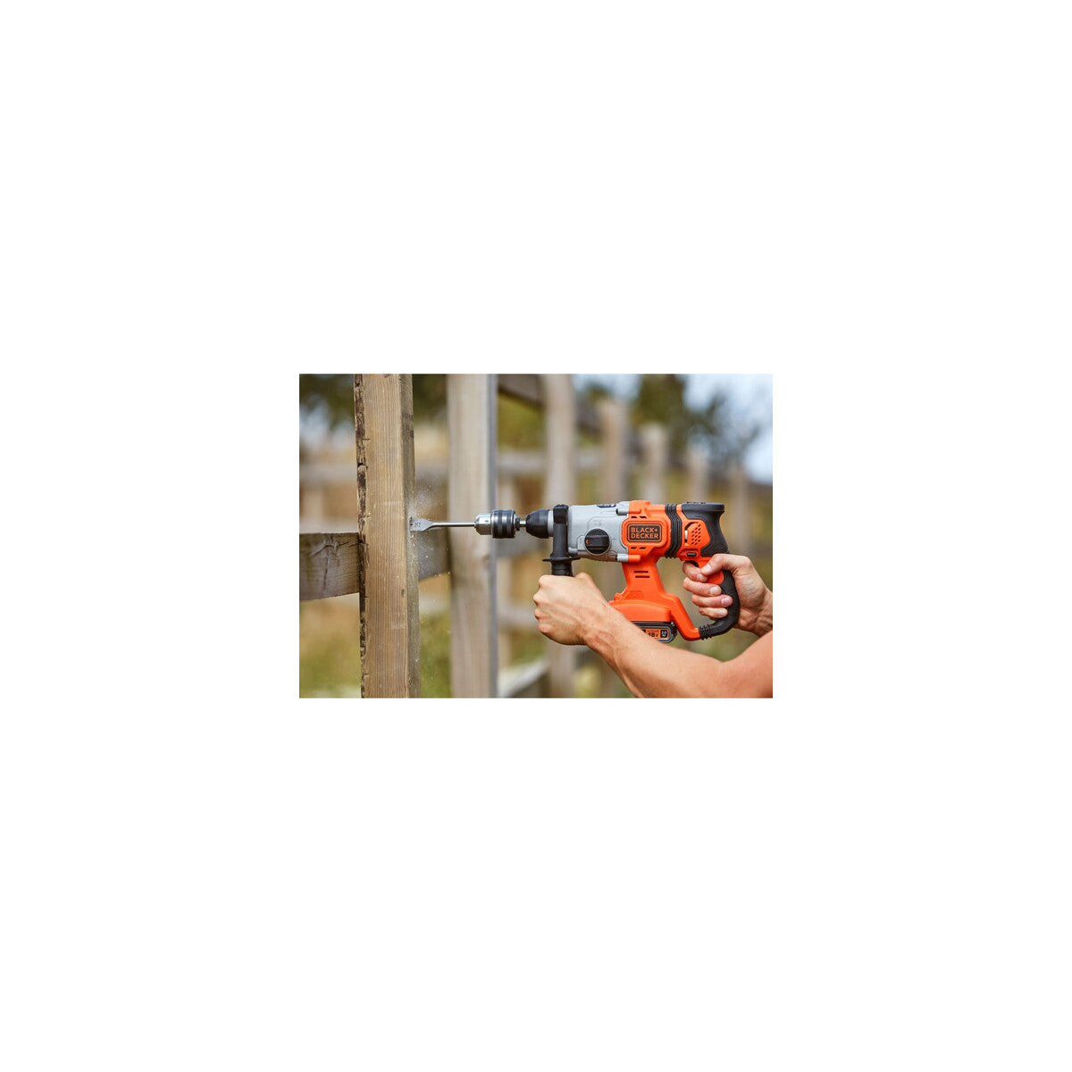 Black e Decker BCD900B-XJ trapano 1880 Giri/min SDS-plus Nero, Arancione