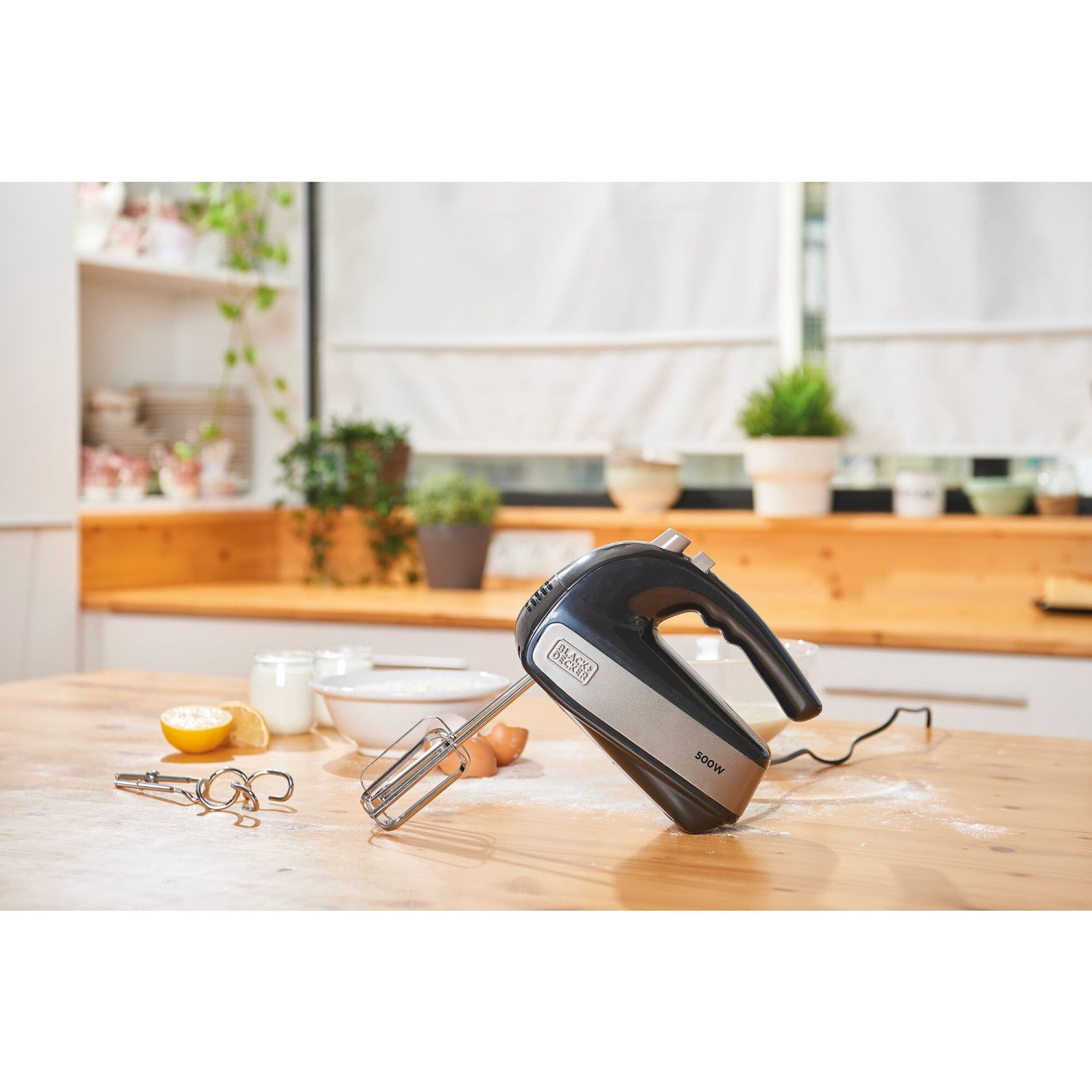 Sbattitore Black e Decker BXMX500E Elettrico Doppie Fruste Cinque Velocita' 500 W Nero