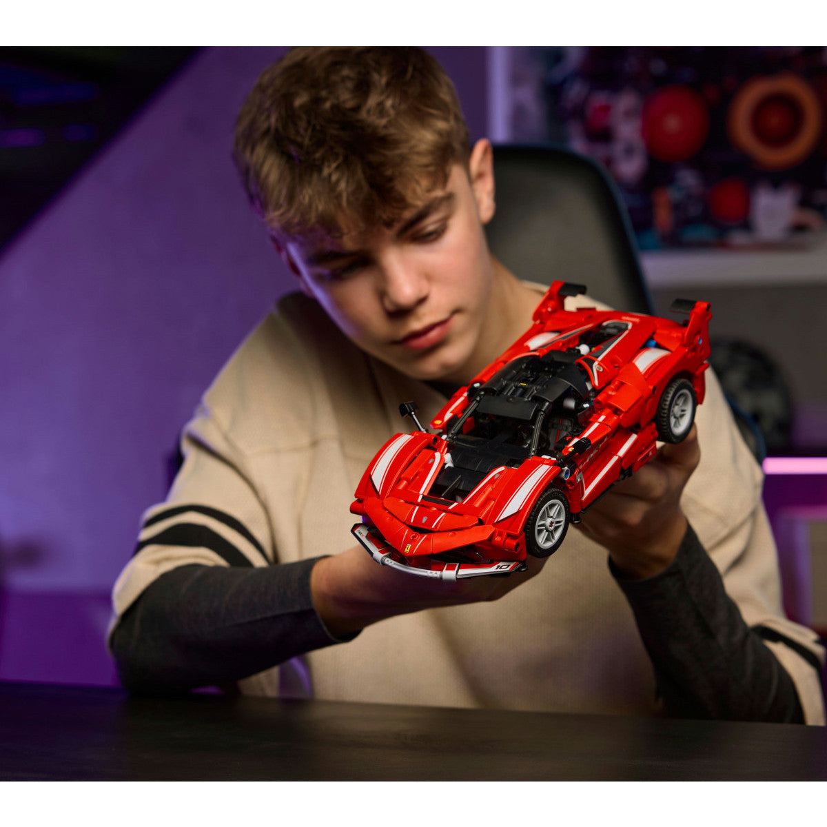 LEGO Technic Ferrari FXX K 42212 Set da Costruzione 897 Pezzi per Bambini 10