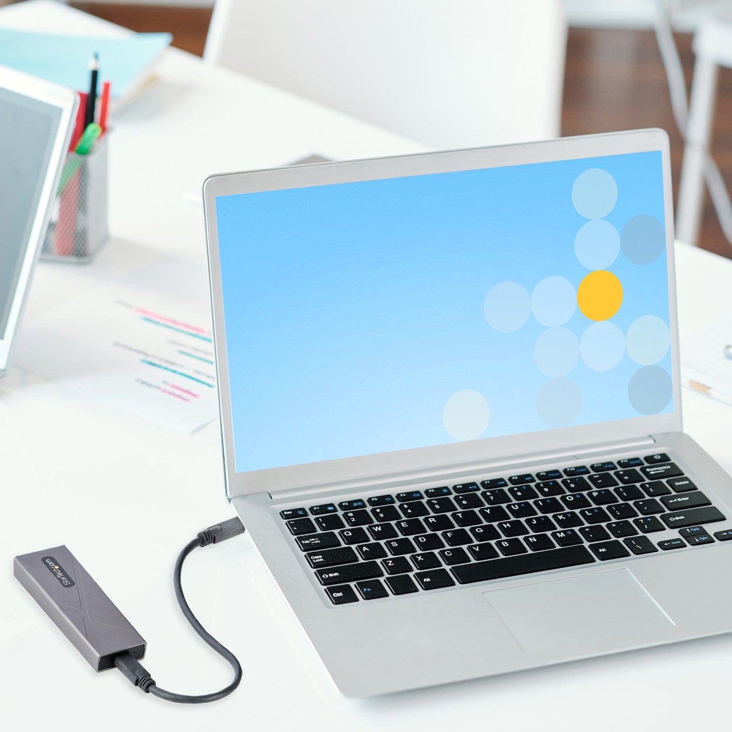 StarTech.com M2-USB-C-NVME-SATA contenitore di unità di archiviazione Box esterno SSD Grigio