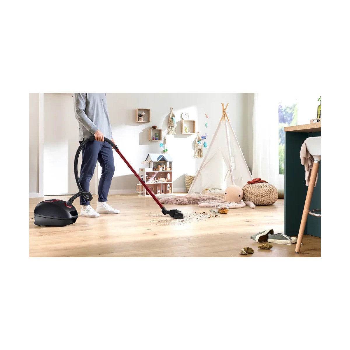 Bosch Serie 4 BGB41POW1 aspirapolvere a traino 4 L Secco 850 W Sacchetto per la polvere