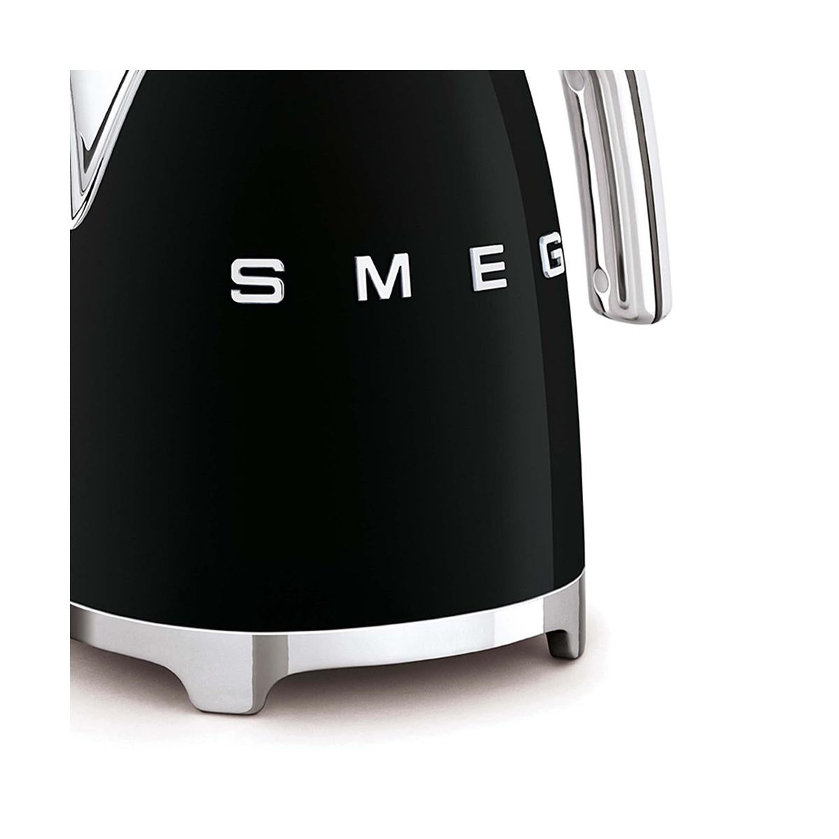 Smeg KLF03BLEU Bollitore Standard 50's Style pollici Nero lucido