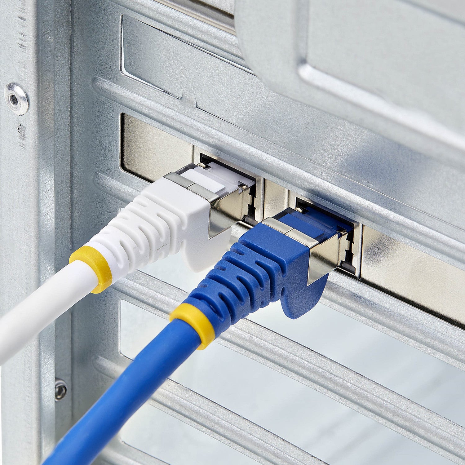 StarTech.com Scheda di rete PCIe Ethernet 10Gb a 2 porte, chipset Broadcom BCM57416, doppia RJ45 10GBase-T/Gigabit