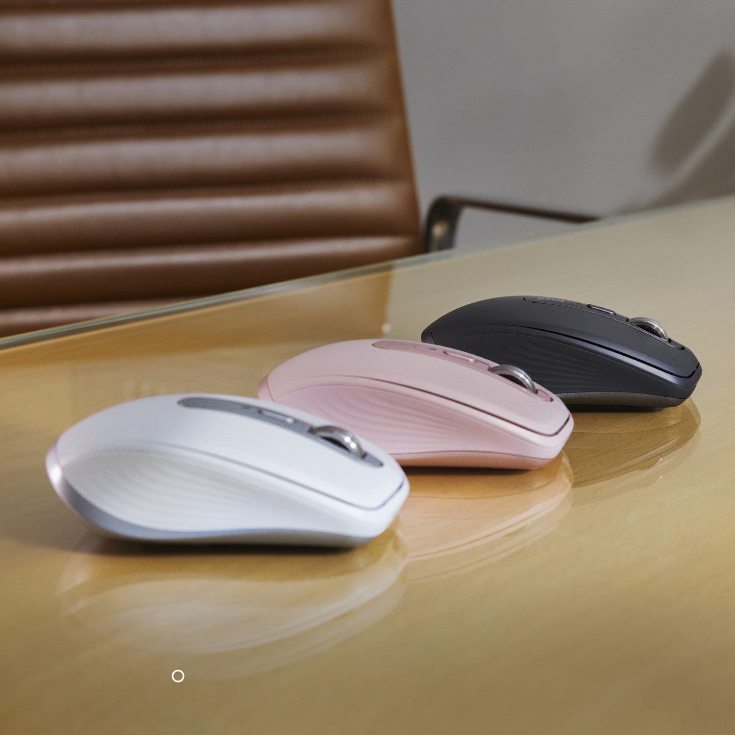 Logitech MX Anywhere 3S mouse Mano destra RF senza fili Bluetooth Laser 8000 DPI