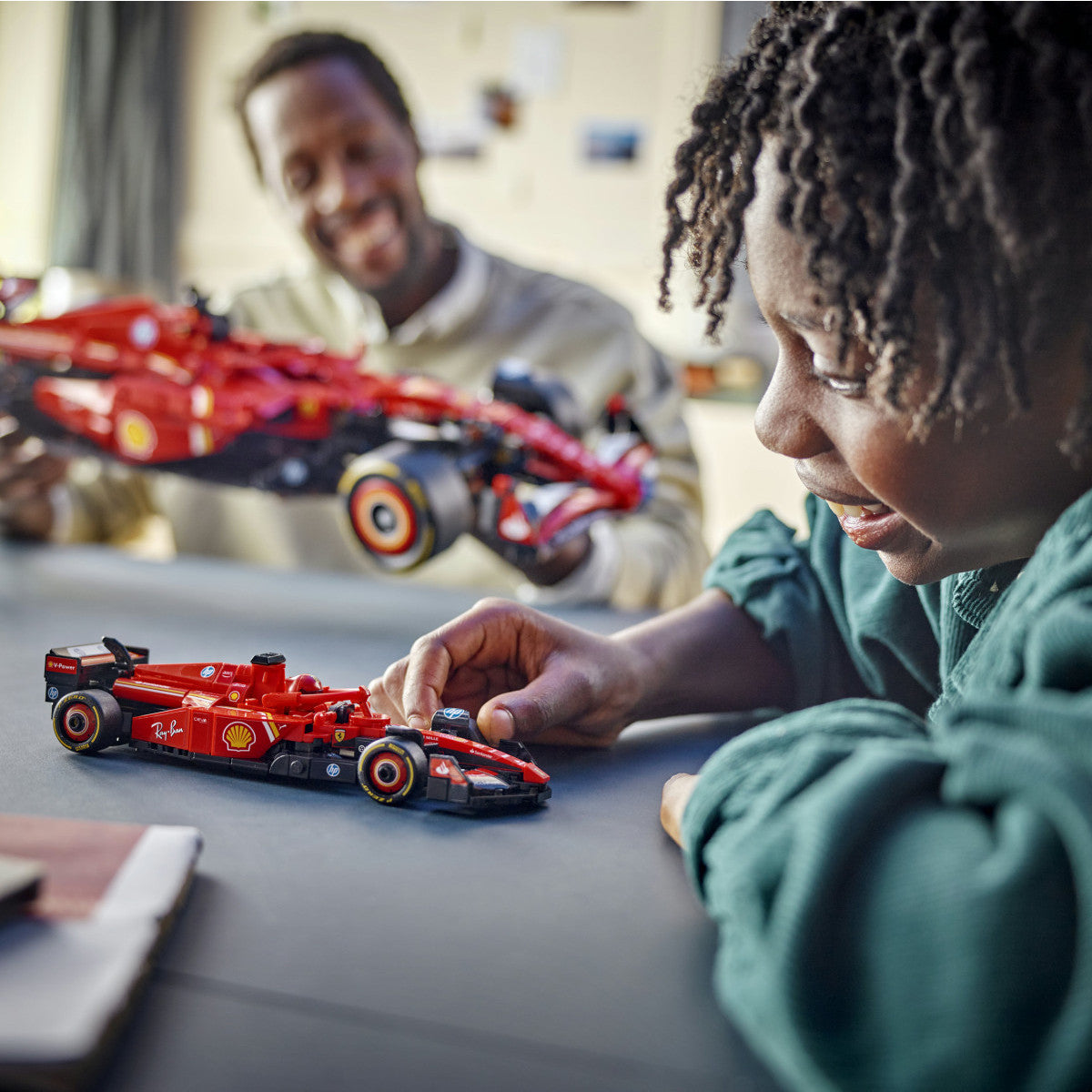LEGO Speed Champions Ferrari SF-24 F1 Auto da Corsa 275 Pezzi 10