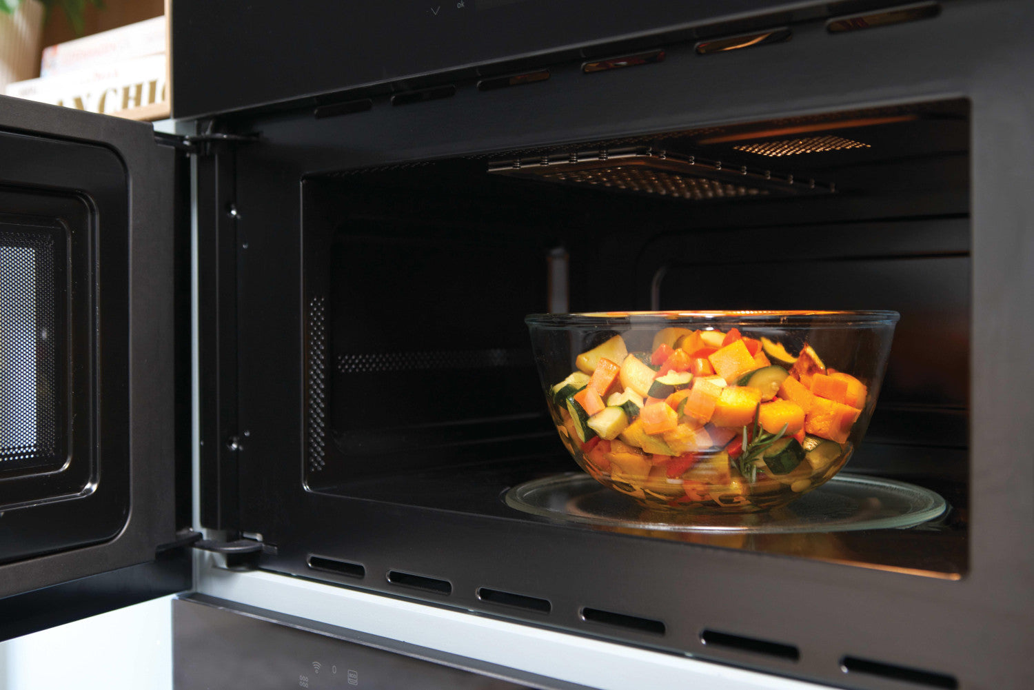Candy CA38SMBF7XS Nero Microonde con grill Da incasso 24 L 750 W