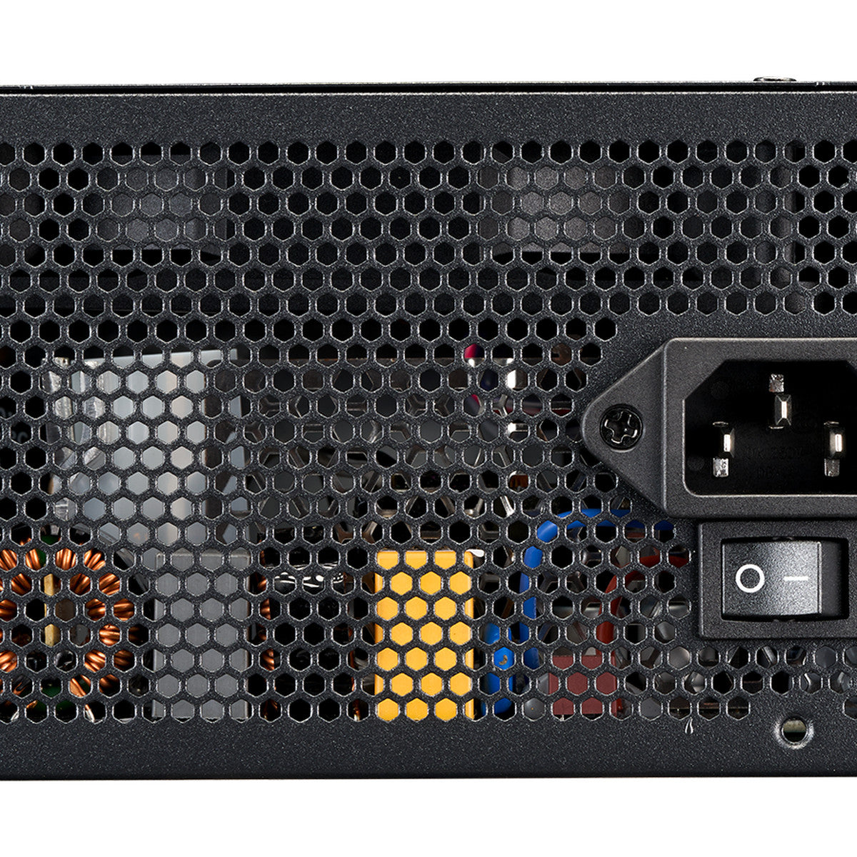 Cooler Master MWE Bronze 650 V3 230V alimentatore per computer 650 W 24-pin ATX ATX Nero