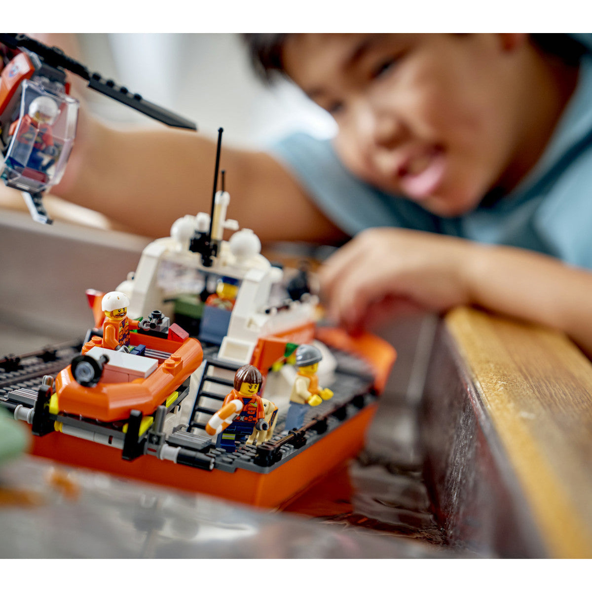 LEGO City Motoscafo Di Soccorso Ed Elicottero Della Guardia Costiera 60504