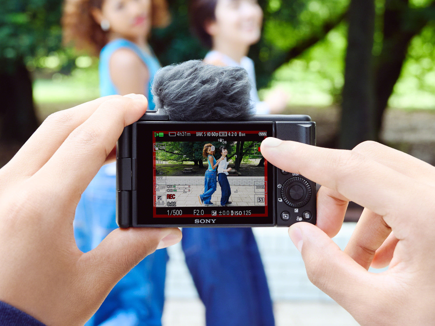 Sony Vlog camera ZV-1F di Fotocamera digitale (schermo orientabile, video in 4K, slow motion, funzionalità per vlog) - Nera