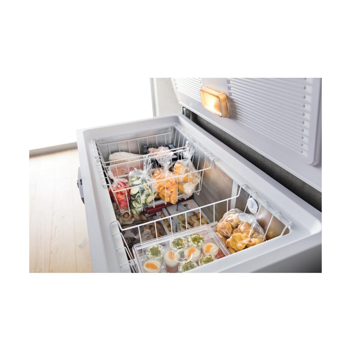 Whirlpool Congelatore a pozzetto - WHE31352 FO 2