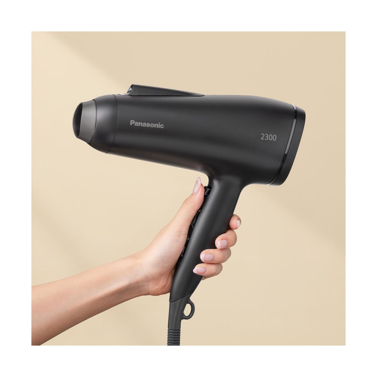 Panasonic EH-NE87 asciuga capelli 2300 W Nero