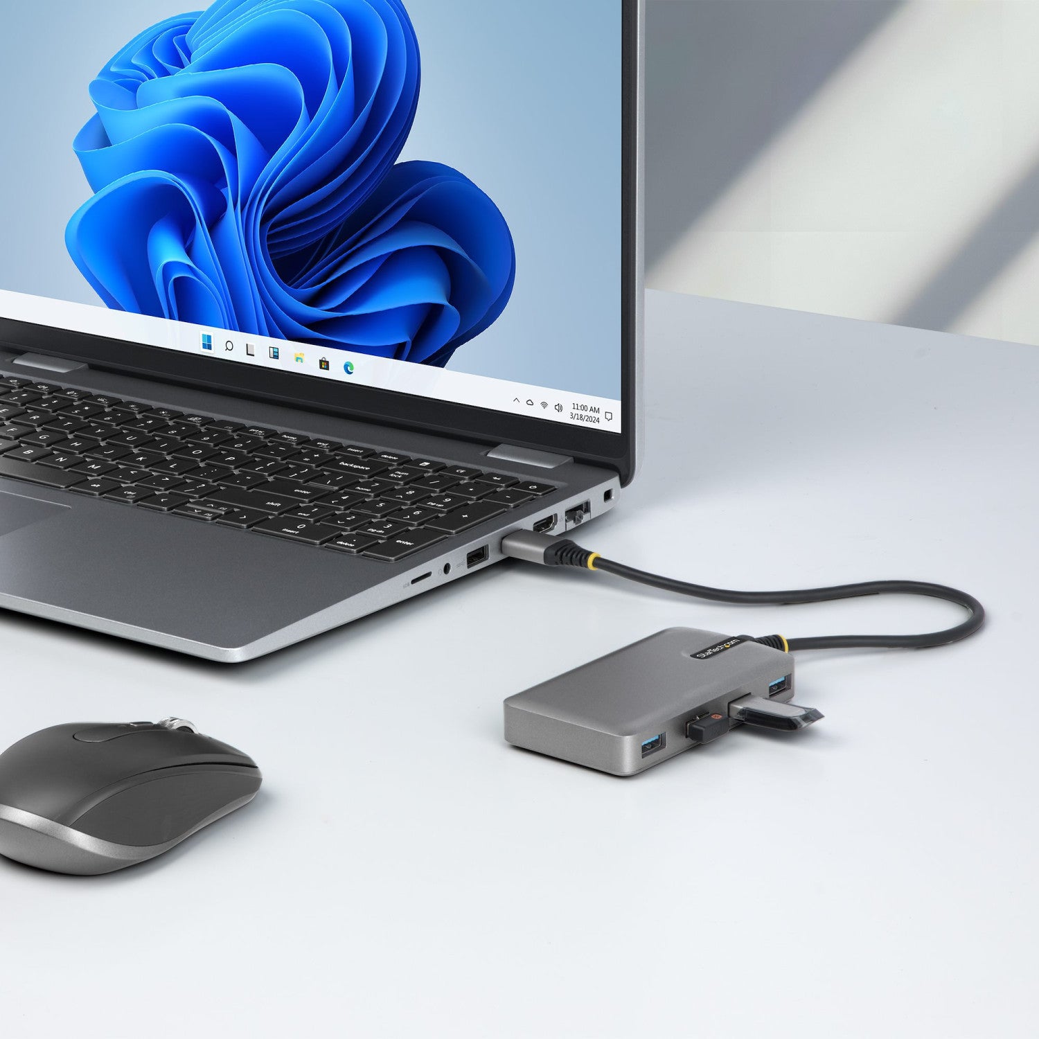StarTech.com 5G4AC-USB-A-HUB hub di interfaccia USB 3.2 Gen 1 (3.1 Gen 1) Type-A 5000 Mbit/s Grigio