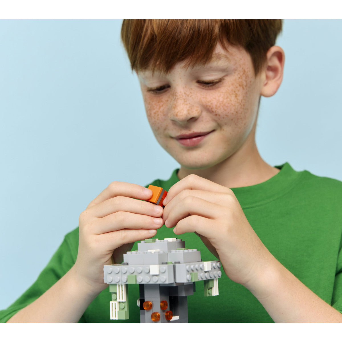 LEGO Minecraft Giardino Pallido 21586 Set da Costruzione 243 Pezzi per Bambini 7 Anni