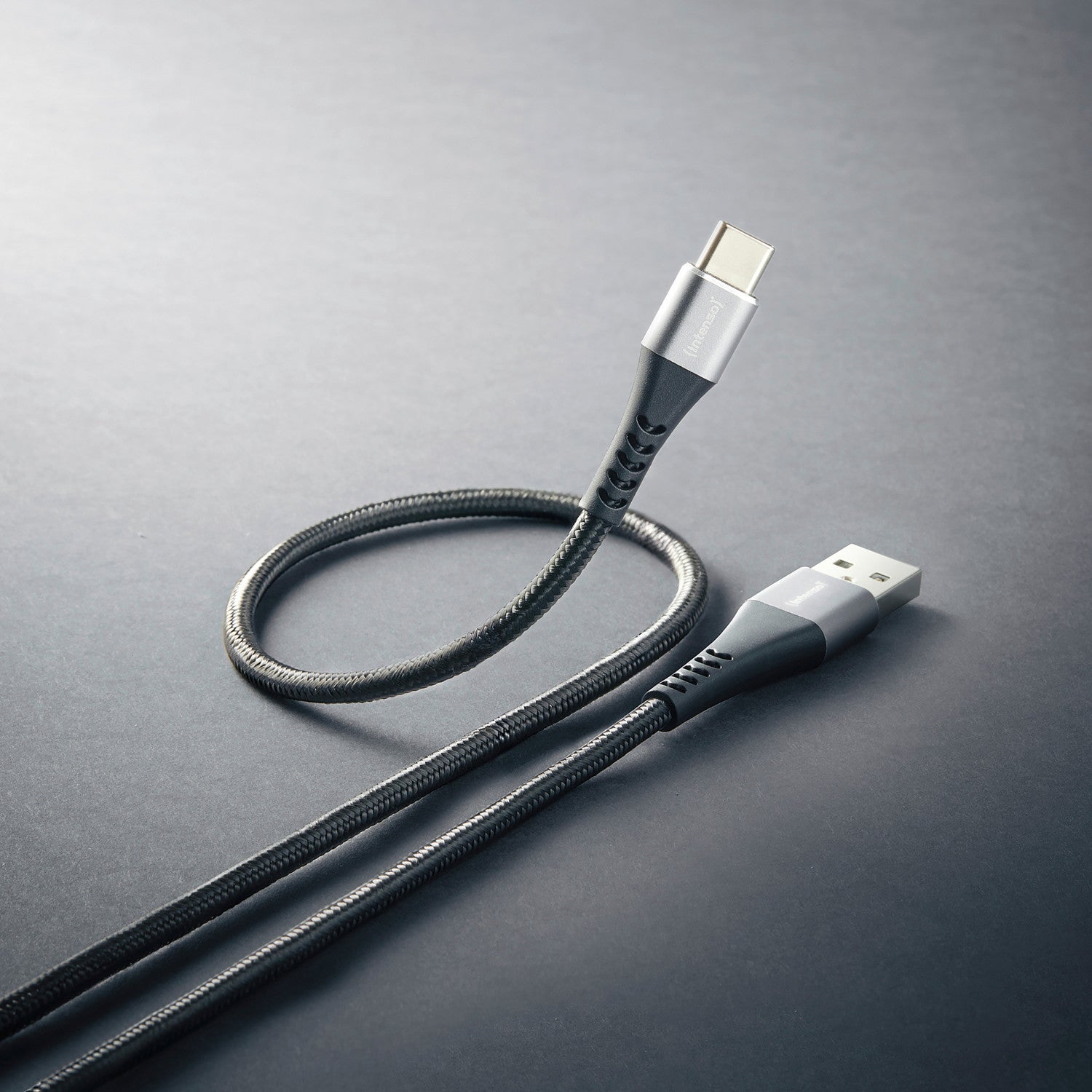 Intenso CHARGING/DATA CABLE MODEL A60C / 2 METER / BLACK cavo USB 2 m USB A USB C Nero