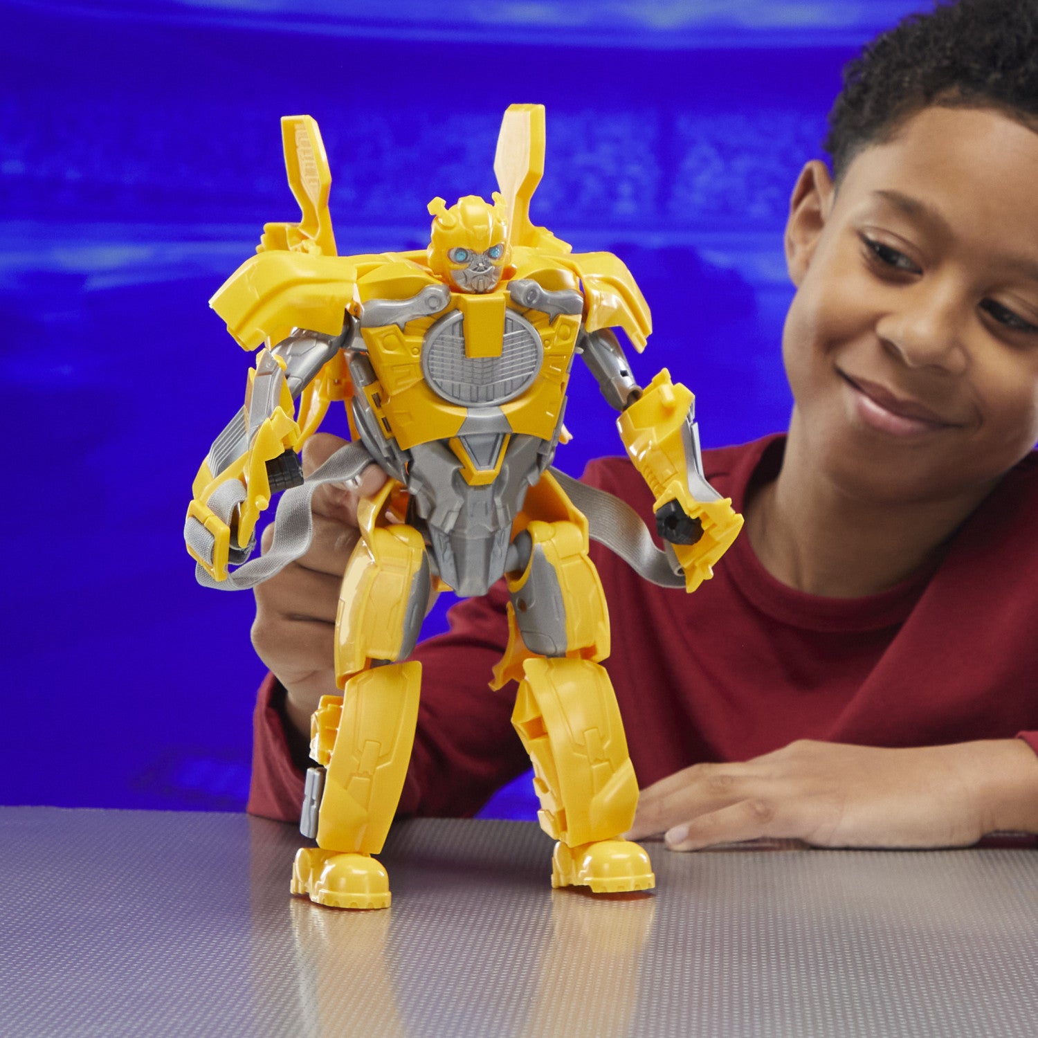 Transformers Maschera Bumblebee 2 in 1, action figure e maschera 2 in 1 di Bumblebee B-127