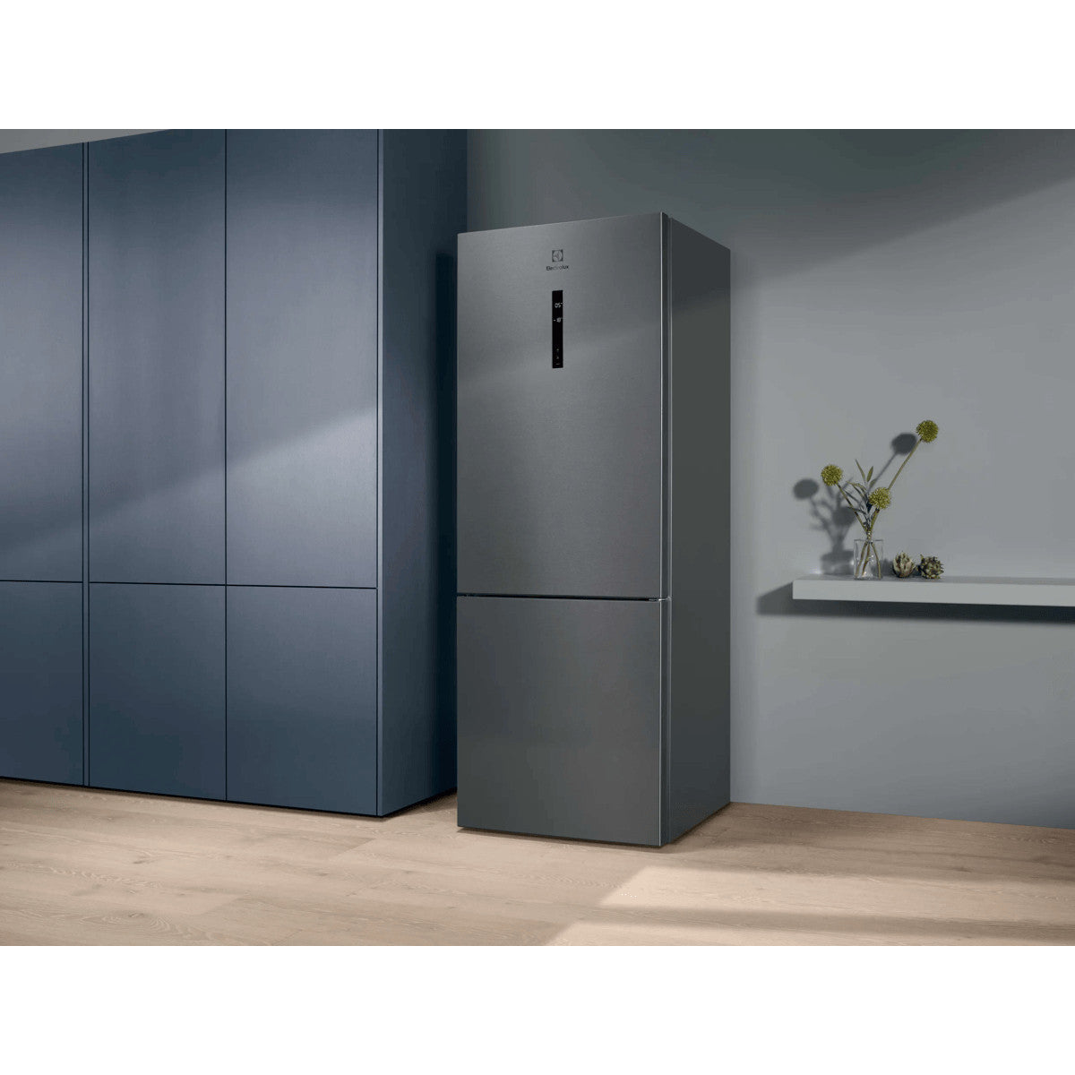 Electrolux Frigorifero Combinato Multiflow Classe E LNT6ME46X3