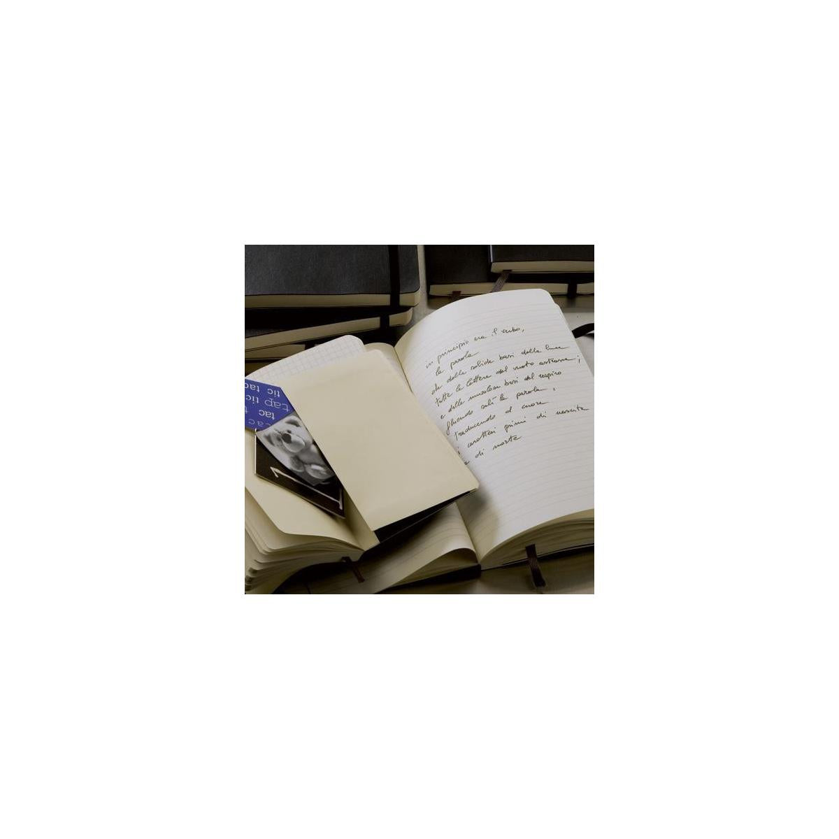 Moleskine Classic quaderno per scrivere A5 240 fogli Nero